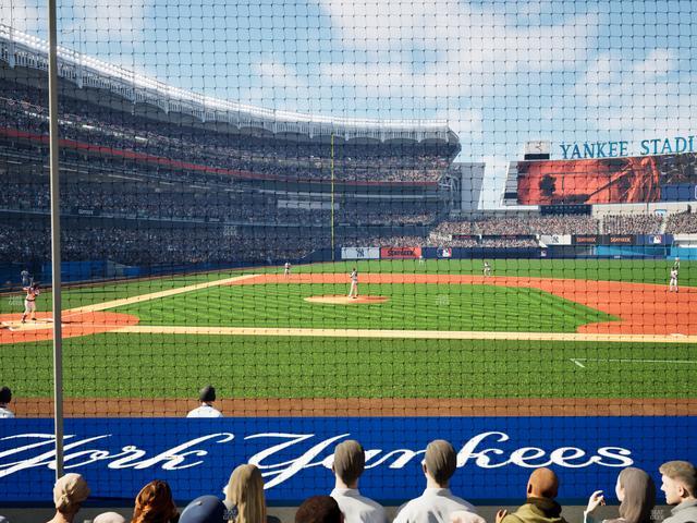 Yankee Stadium - Section Legends Suite 16 Seat View