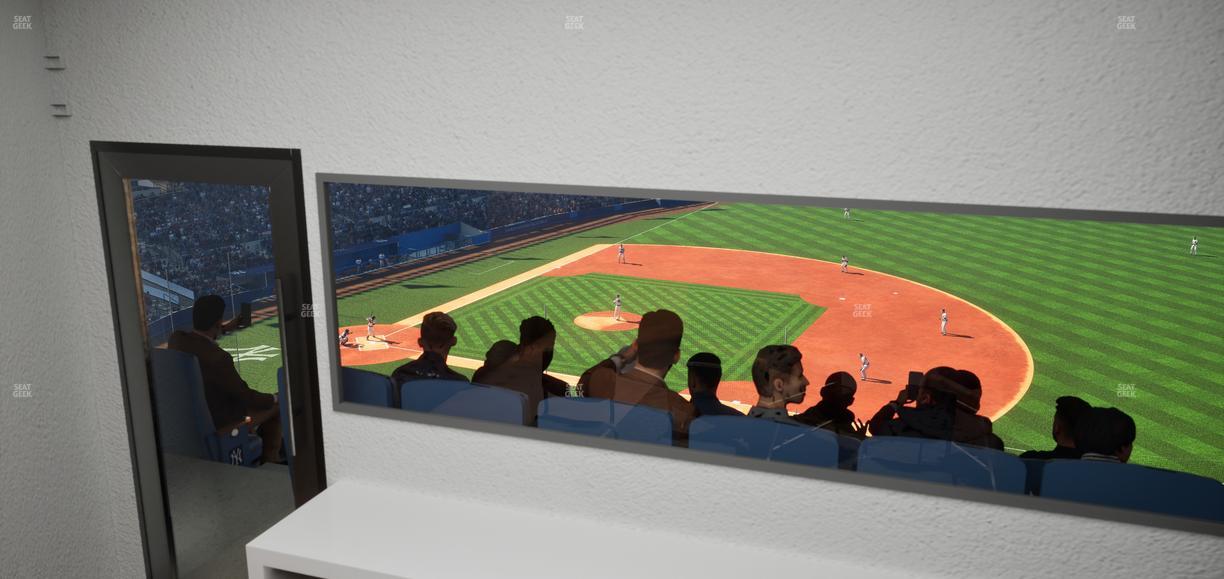 Yankee Stadium - Section Luxury Suite 20 Seat View