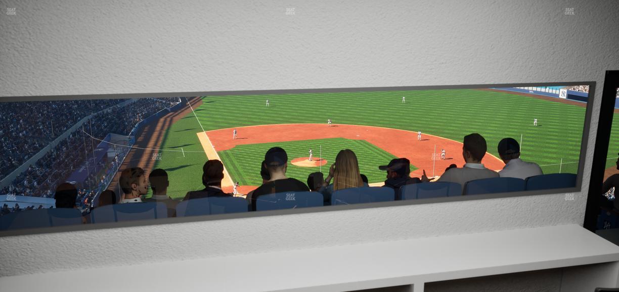 Yankee Stadium - Section Luxury Suite 31 Seat View