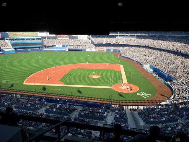 Yankee Stadium - Section Luxury Suite 44 Seat View