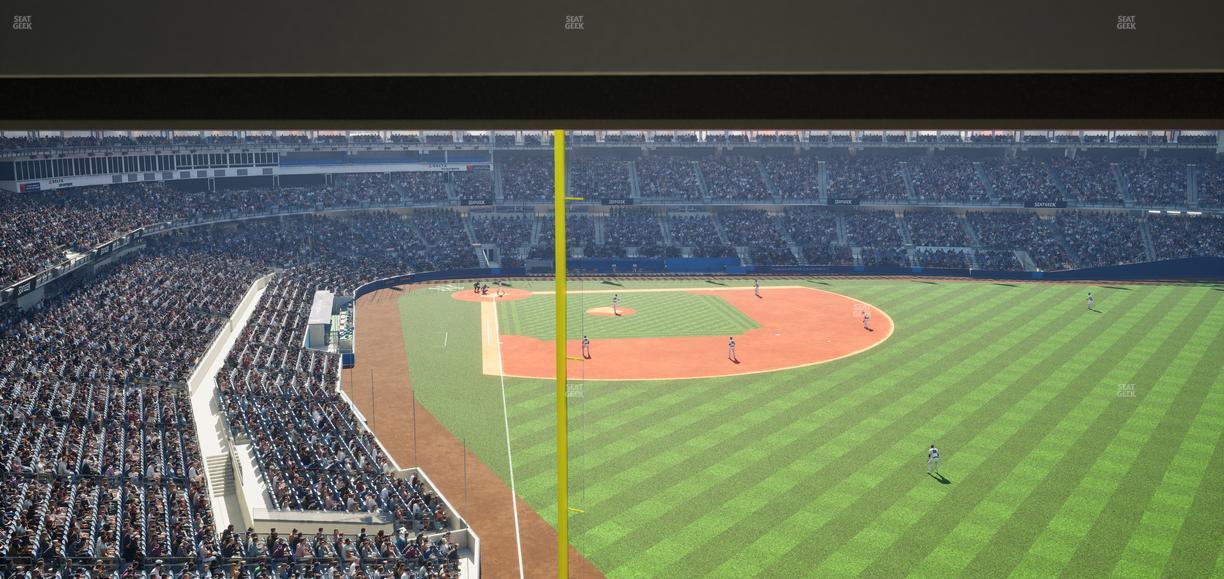 Yankee Stadium - Section Party Suite 4 Seat View
