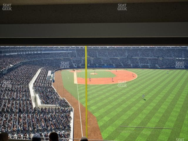 Yankee Stadium - Section Party Suite 4 Seat View