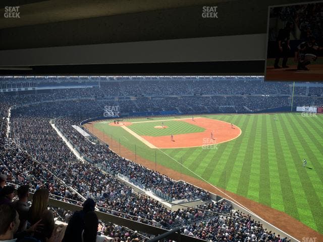 Yankee Stadium - Section Party Suite 7 Seat View