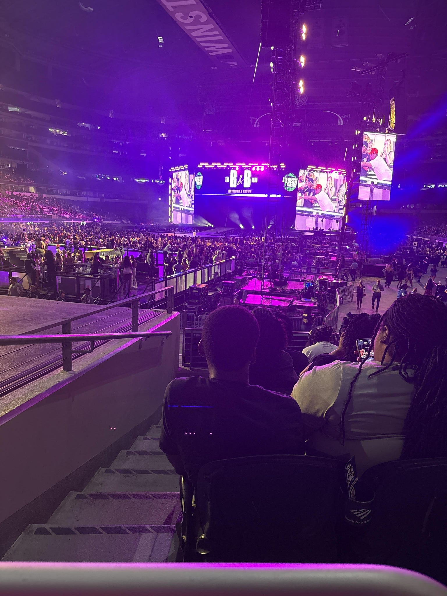 Real Fan View taken from Section 121 at AT&T Stadium by Mallory L