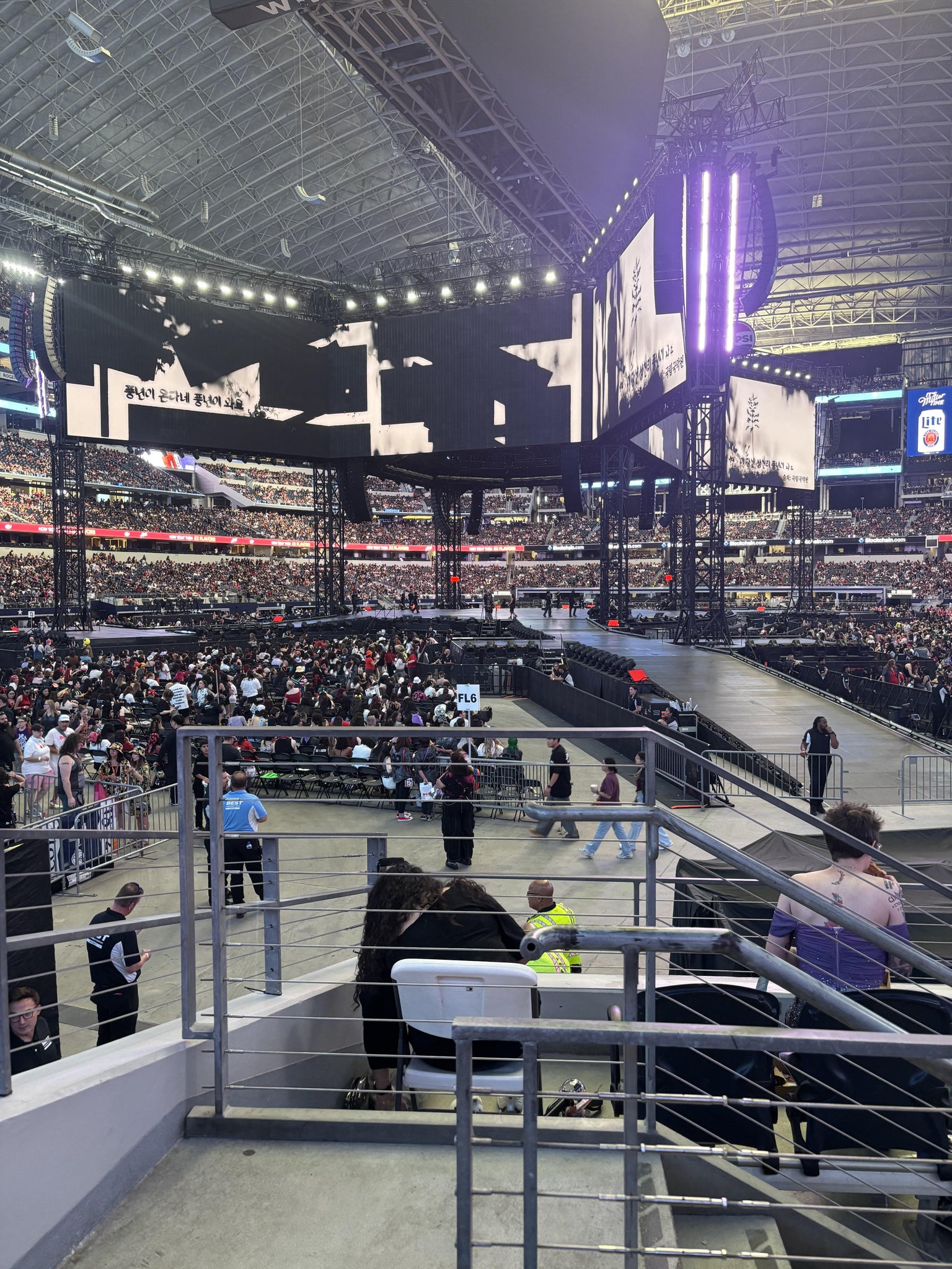 Vue réelle des fans prise de la Section 146 au site AT&T Stadium par Alex D