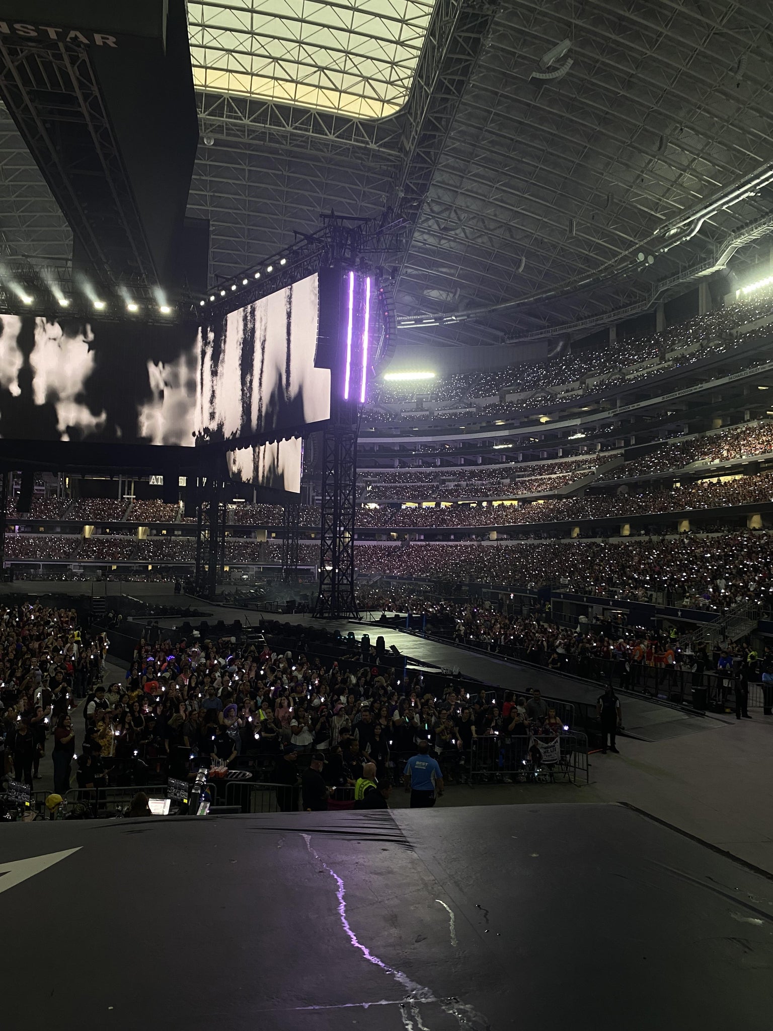 Real Fan View taken from Section 147 at AT&T Stadium by Nelly S