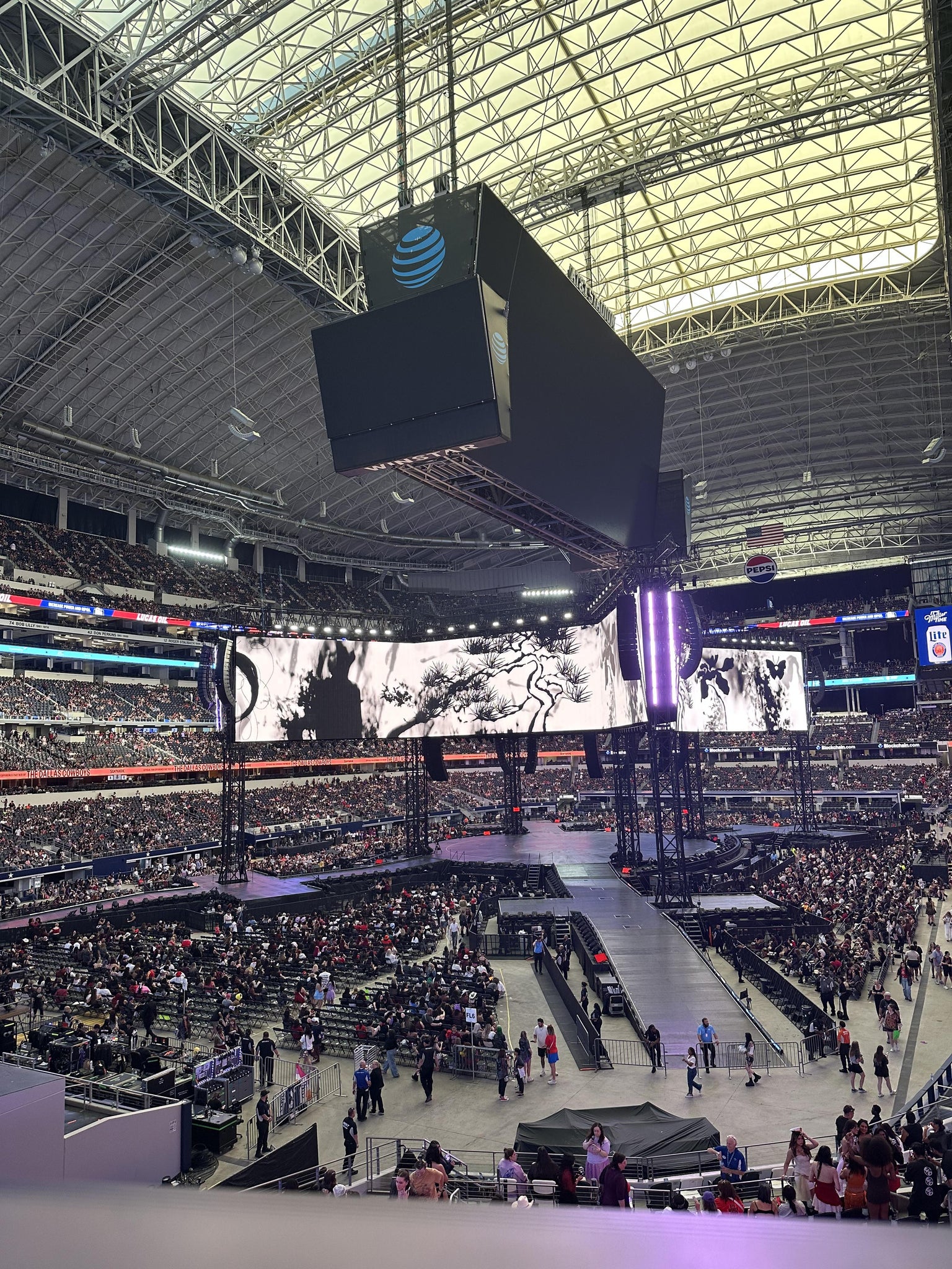 Vue réelle des fans prise de la Section 244 au site AT&T Stadium par Zaida nelly S
