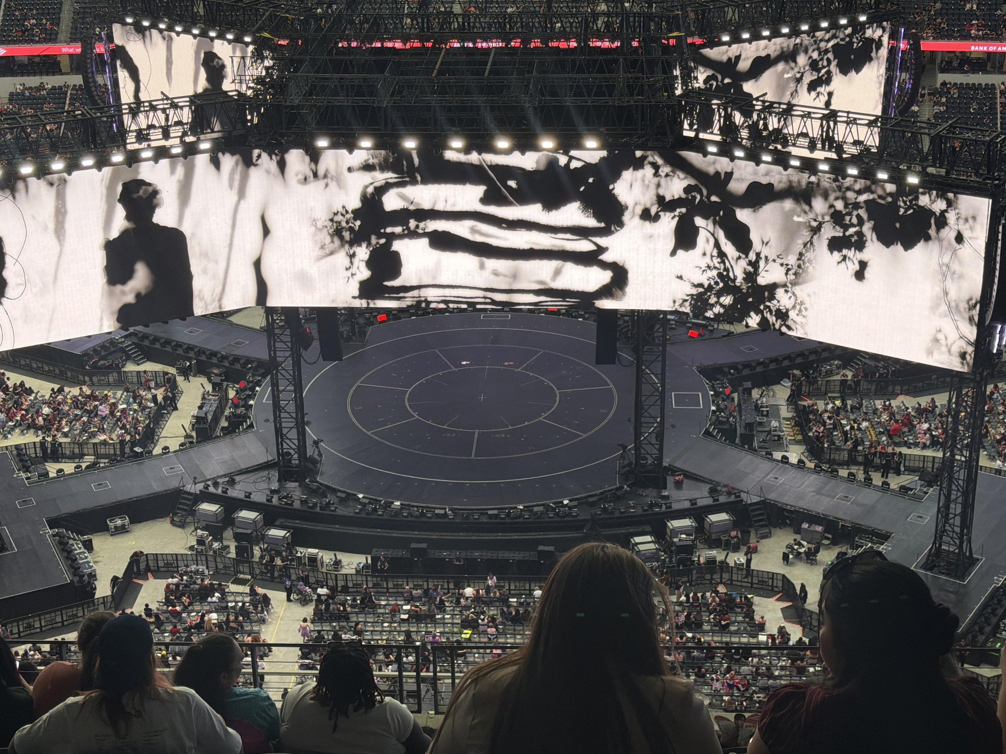 Vue réelle des fans prise de la Section 414 au site AT&T Stadium par Temmar E