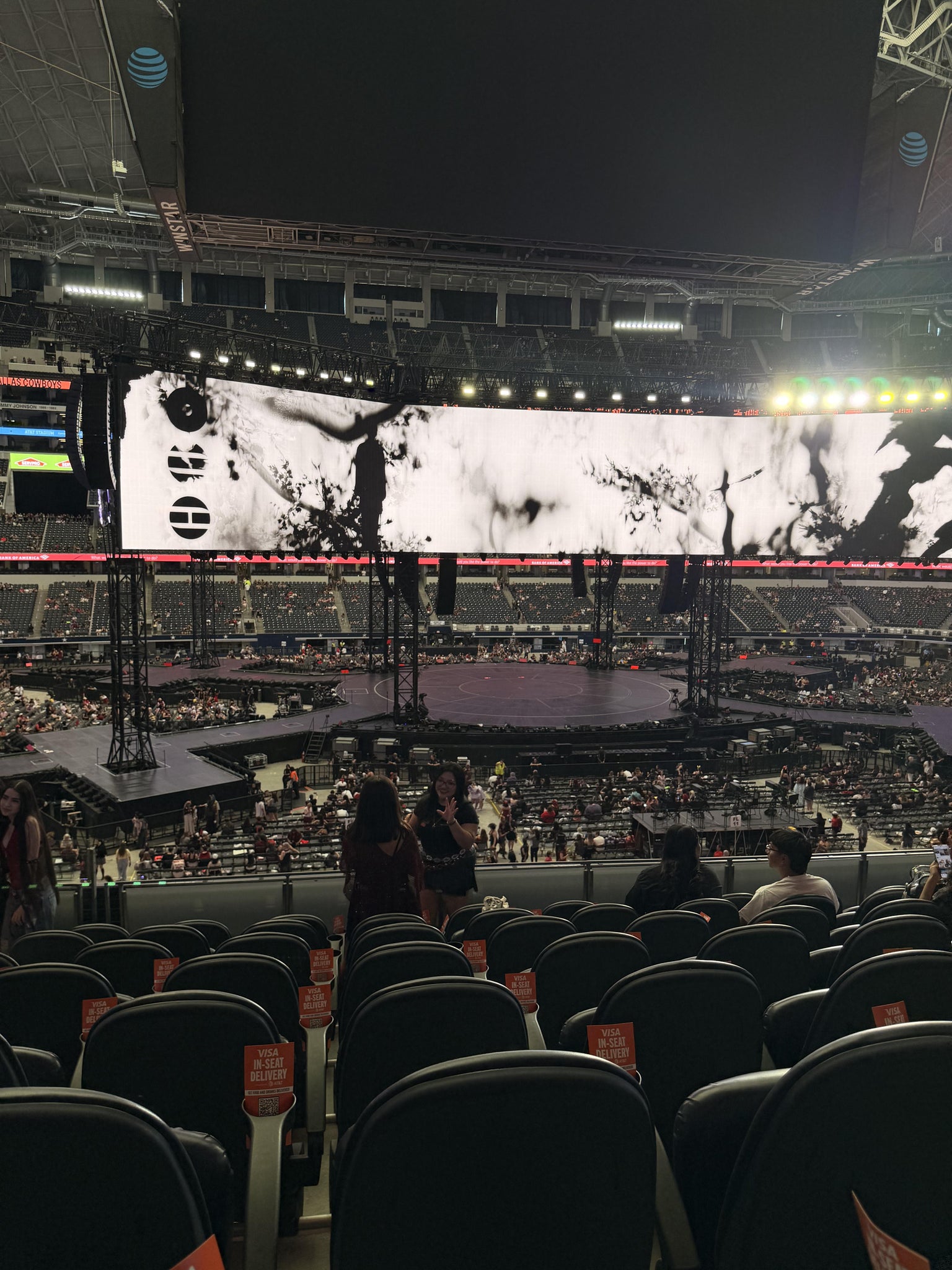 Vue réelle des fans prise de la Section C 211 au site AT&T Stadium par Ankita C