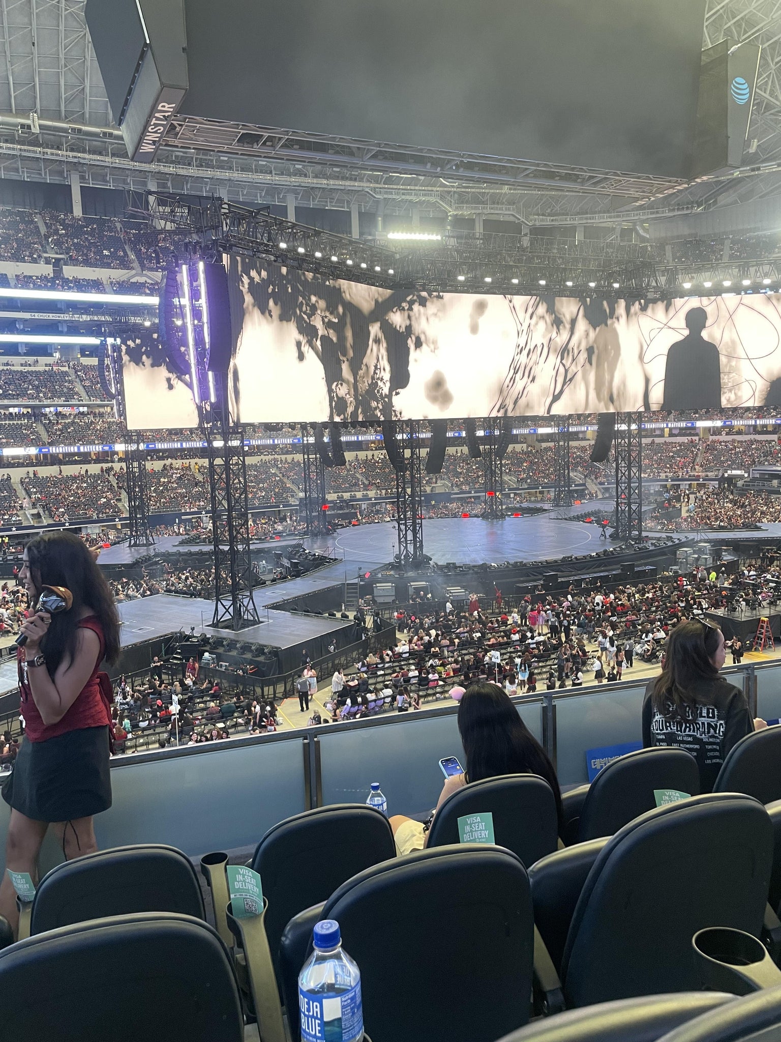 Vue réelle des fans prise de la Section C 238 au site AT&T Stadium par April H