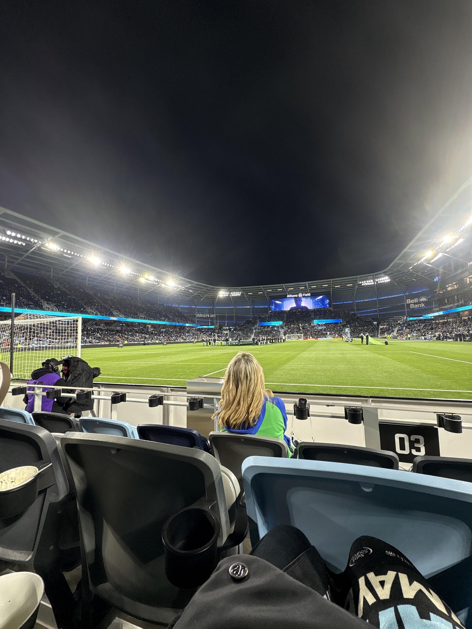 Vue réelle des fans prise de la Section 03 au site Allianz Field par Alana S