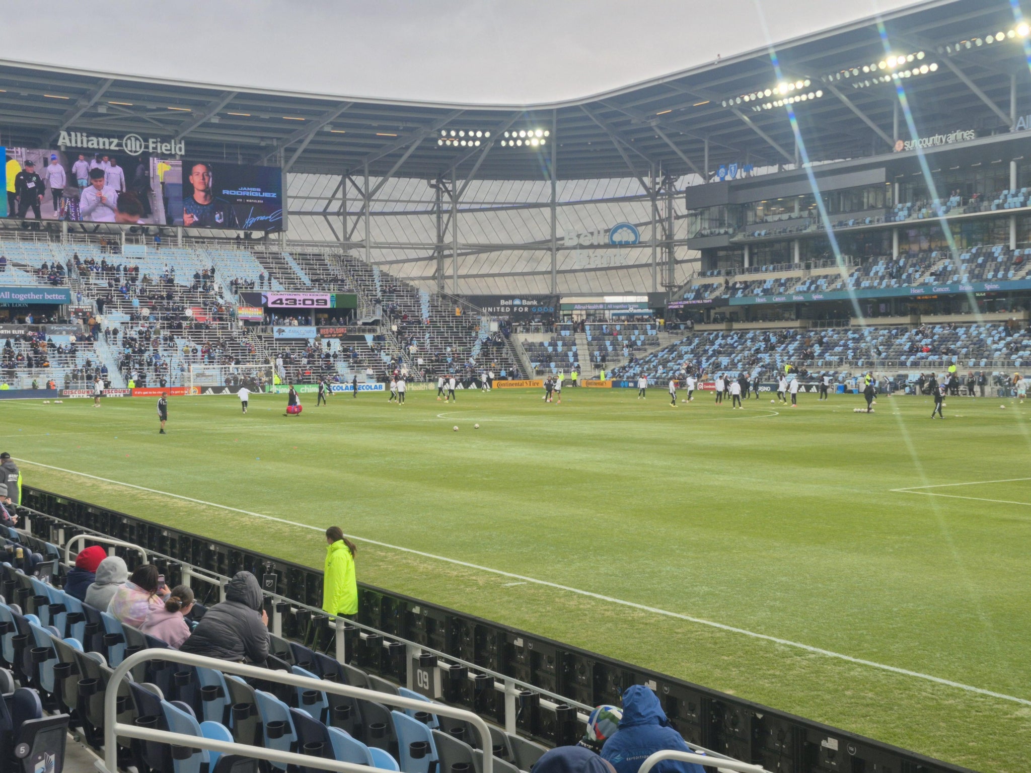 Vue réelle des fans prise de la Section 08 au site Allianz Field par Jonathan P