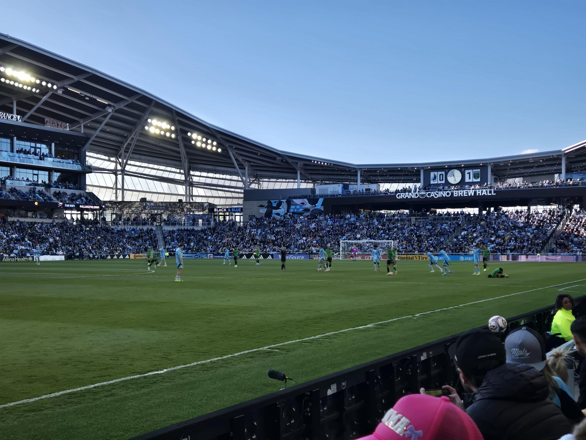 Vue réelle des fans prise de la Section 15 au site Allianz Field par Aoife C