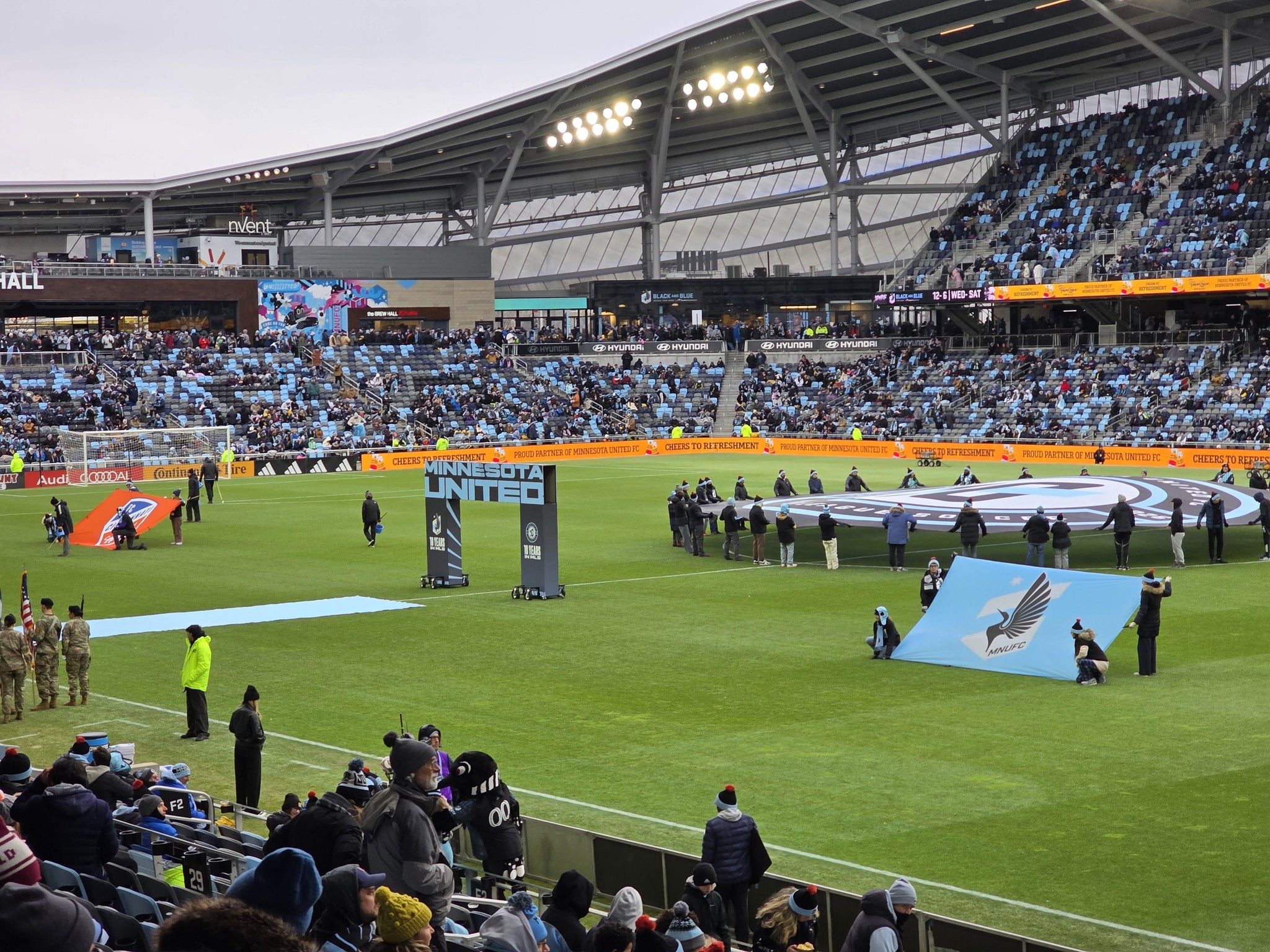 Vue réelle des fans prise de la Section 28 au site Allianz Field par Tong H