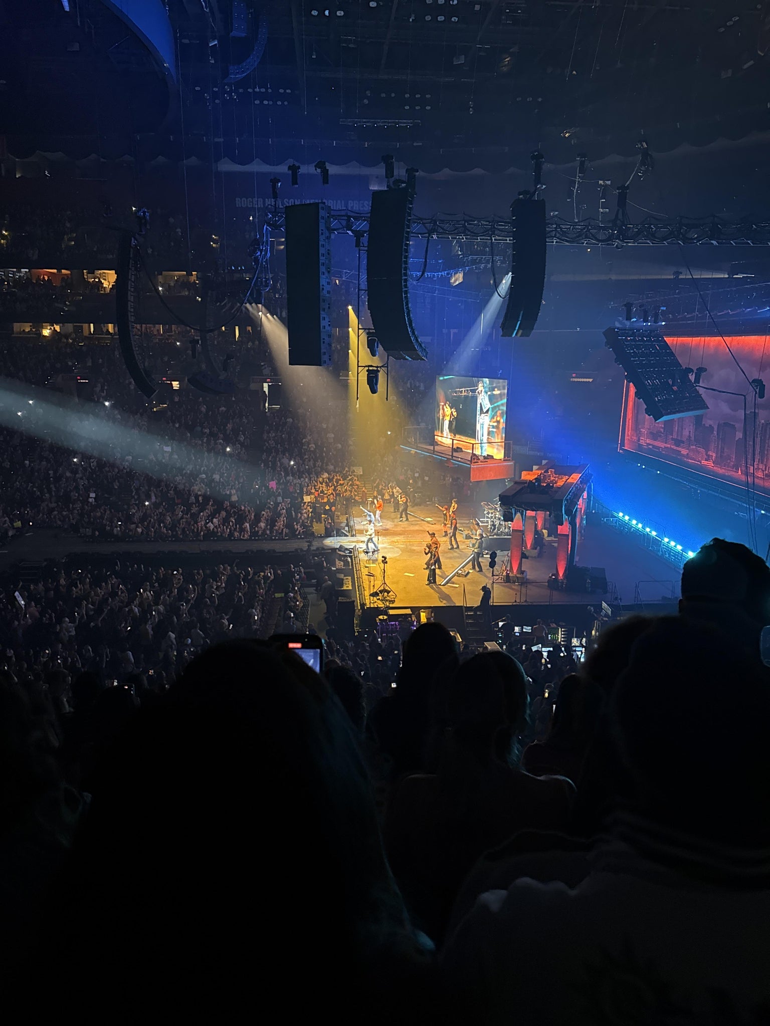 Vue réelle des fans prise de la Section 133 au site Amerant Bank Arena par Maria S