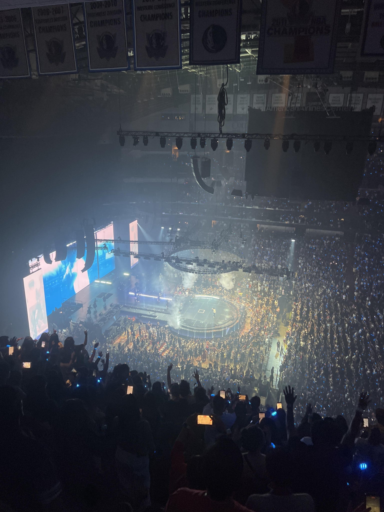 Real Fan View taken from Section 326 at American Airlines Center by Akshdeep S