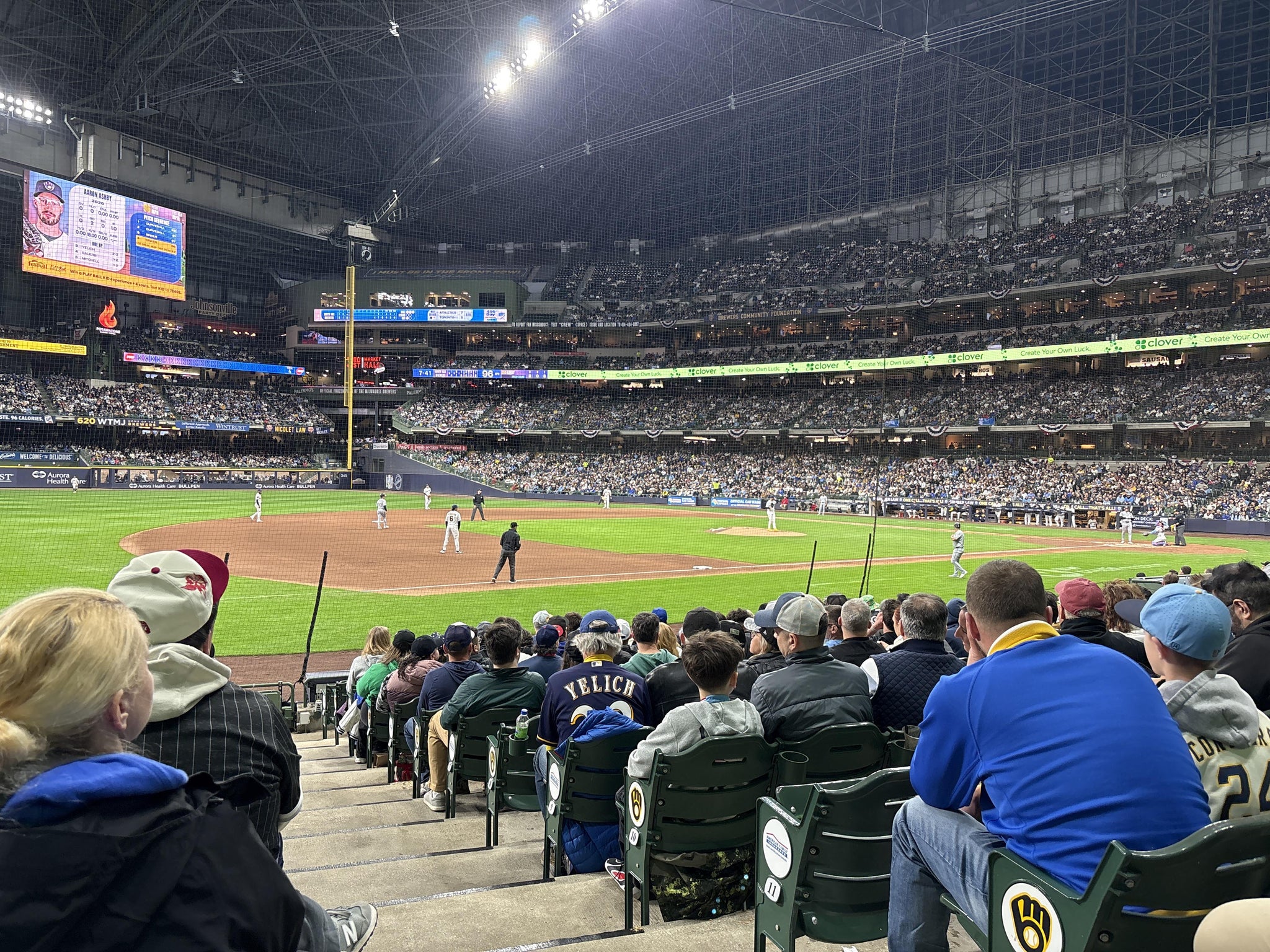 Real Fan View taken from Section 125 at American Family Field by Anonymous User