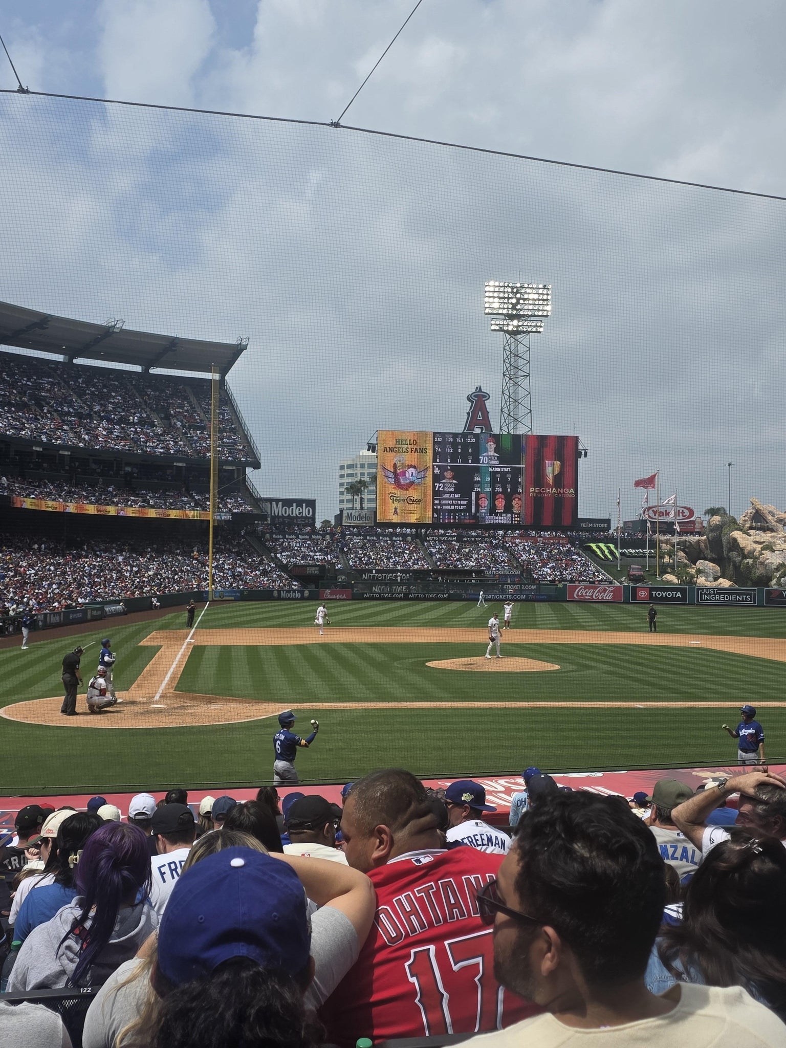 Real Fan View taken from Section 122 at Angel Stadium by Nohora V
