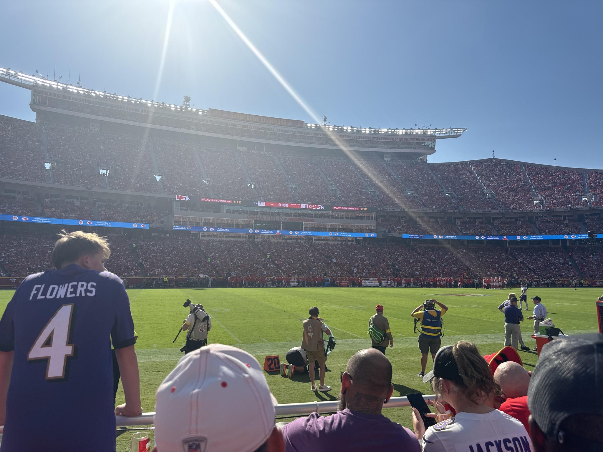 Vue réelle des fans prise de la Section 103 au site Arrowhead Stadium par Jonathan S