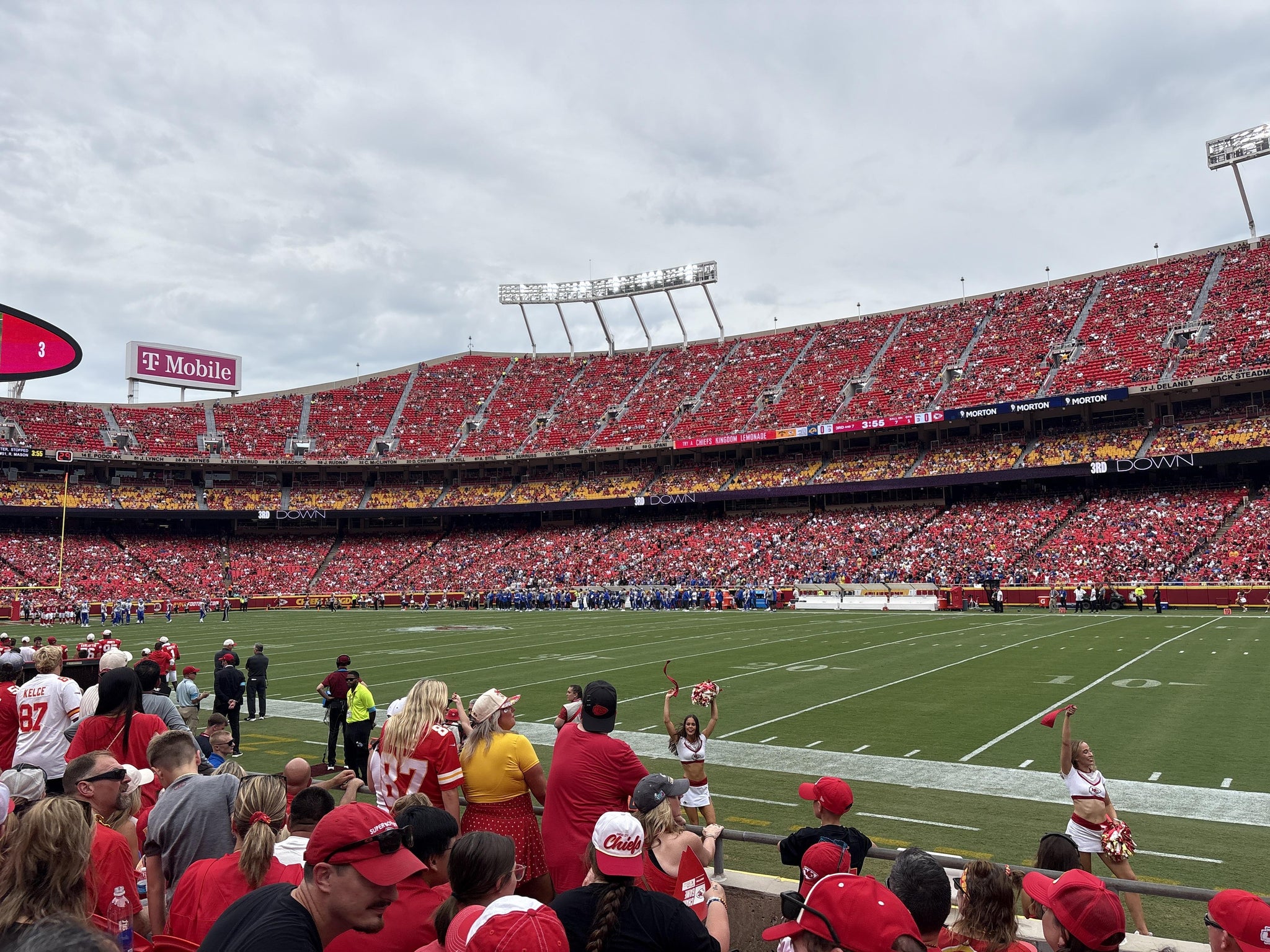 Vue réelle des fans prise de la Section 116 au site Arrowhead Stadium par Hector andres E