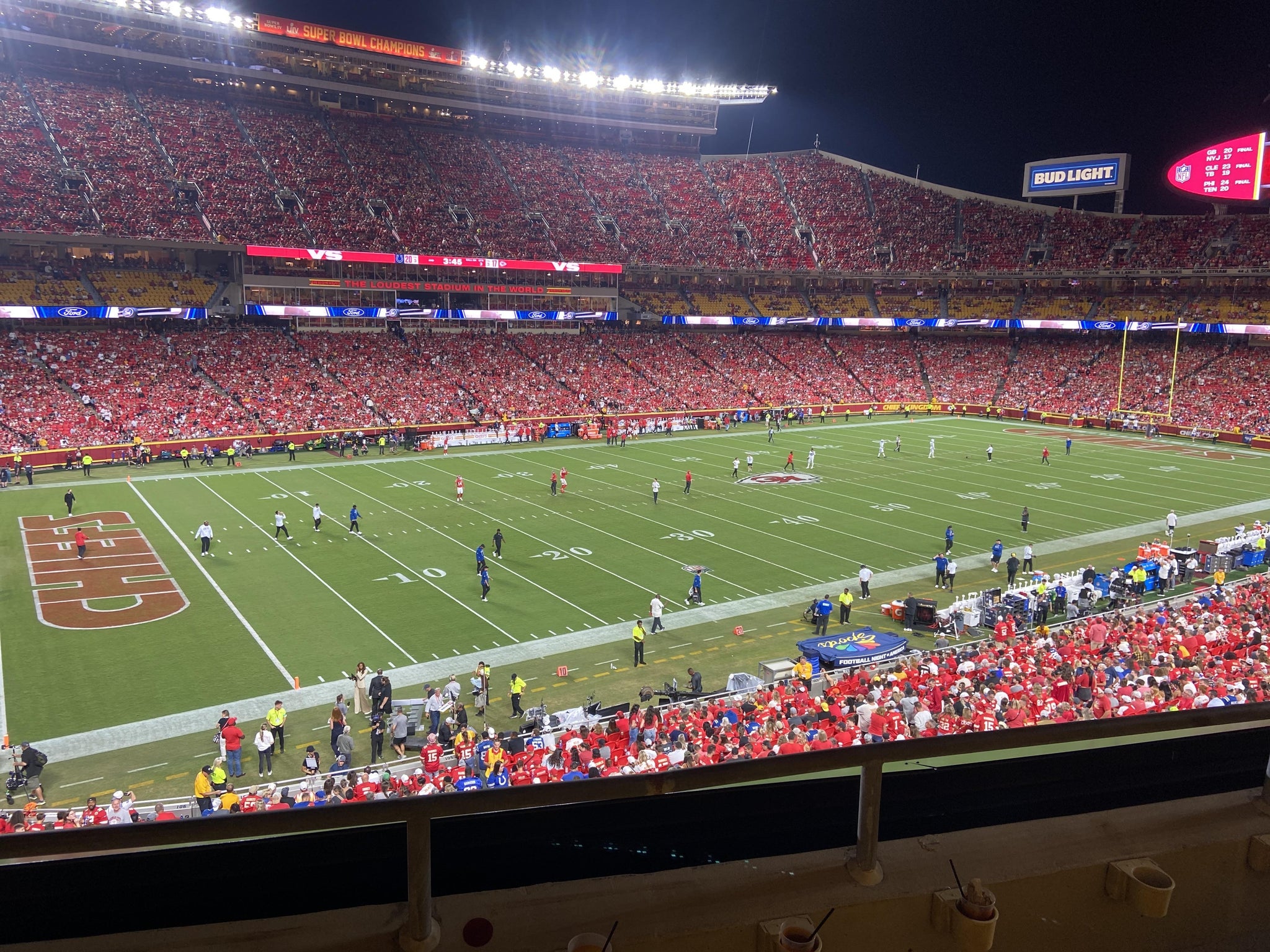 Vue réelle des fans prise de la Section 206 au site Arrowhead Stadium par David C