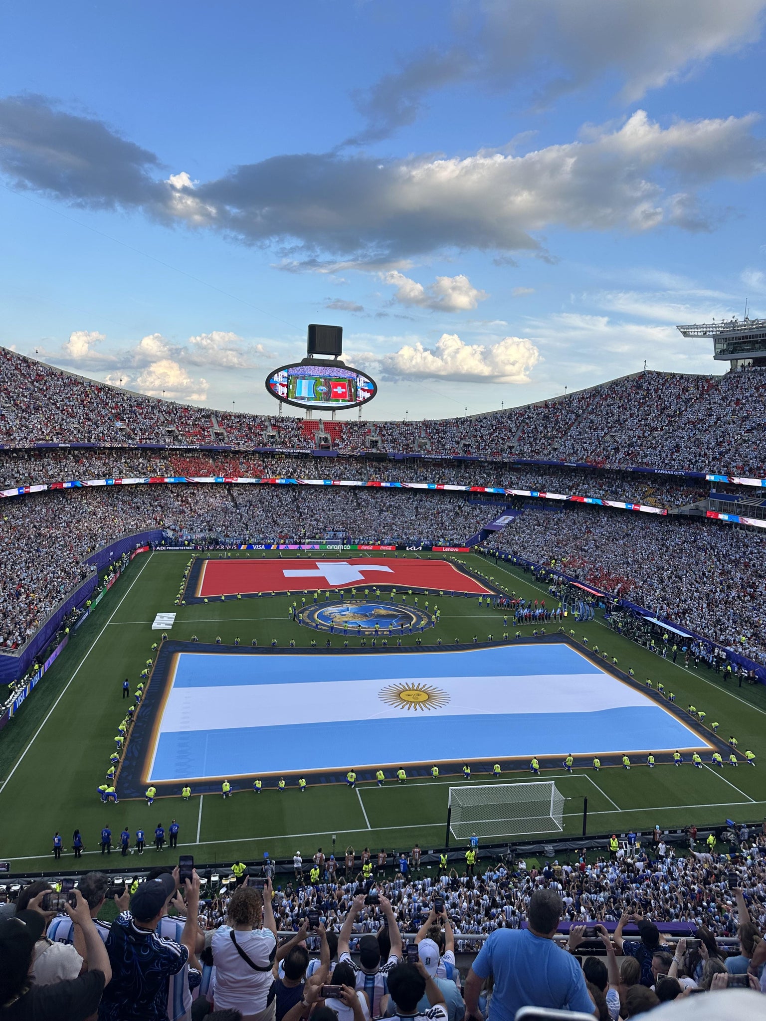 Vue réelle des fans prise de la Section 337 au site Arrowhead Stadium par Tsultrim K