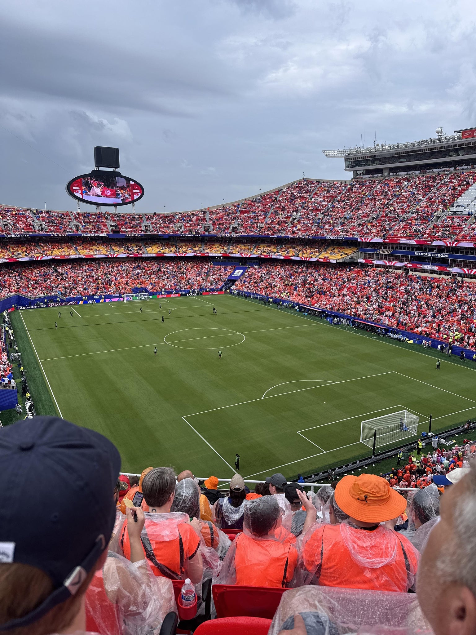 Vue réelle des fans prise de la Section 339 au site Arrowhead Stadium par John K