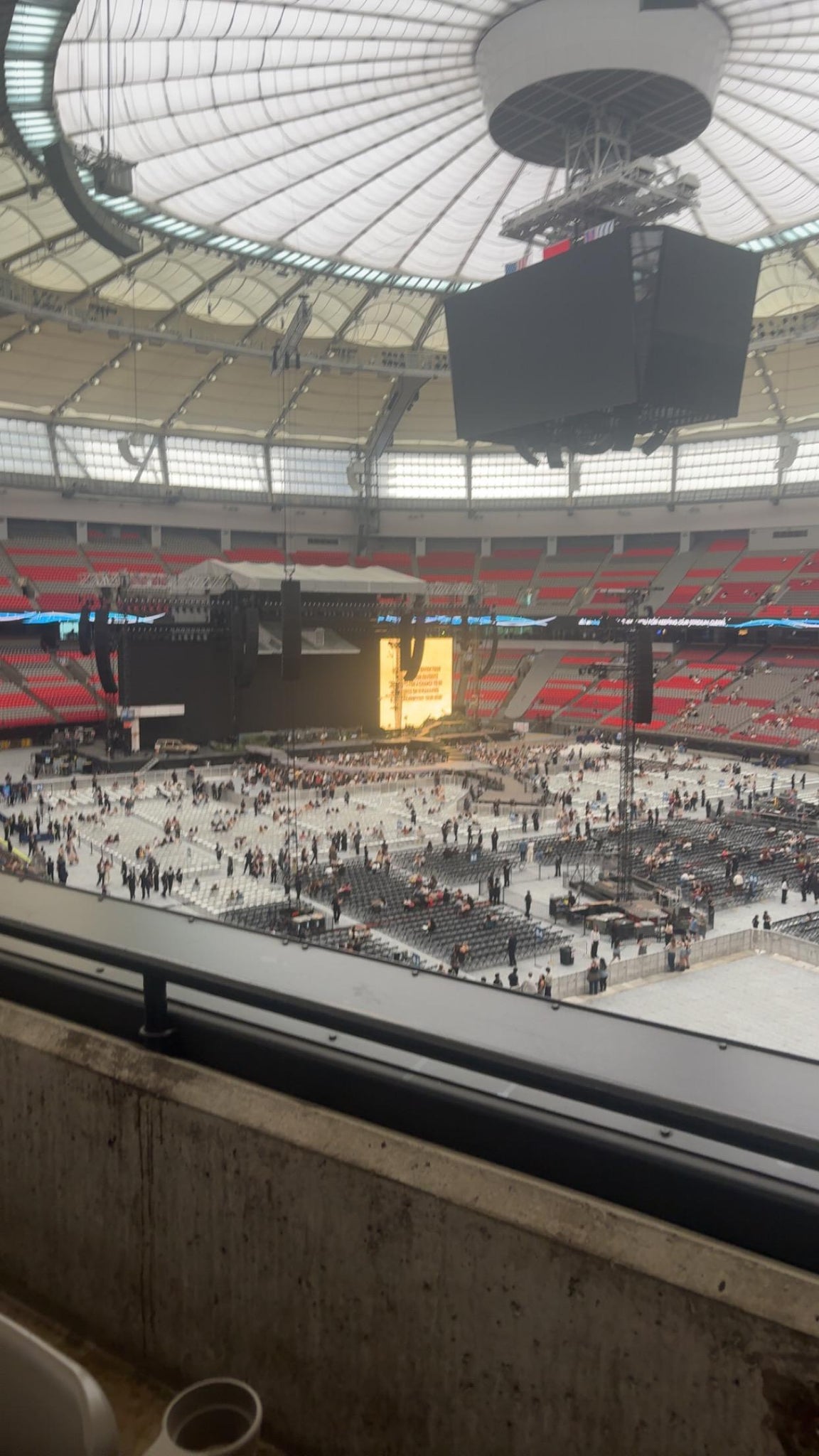 Vue réelle des fans prise de la Section 408 au site BC Place Stadium par Logan H
