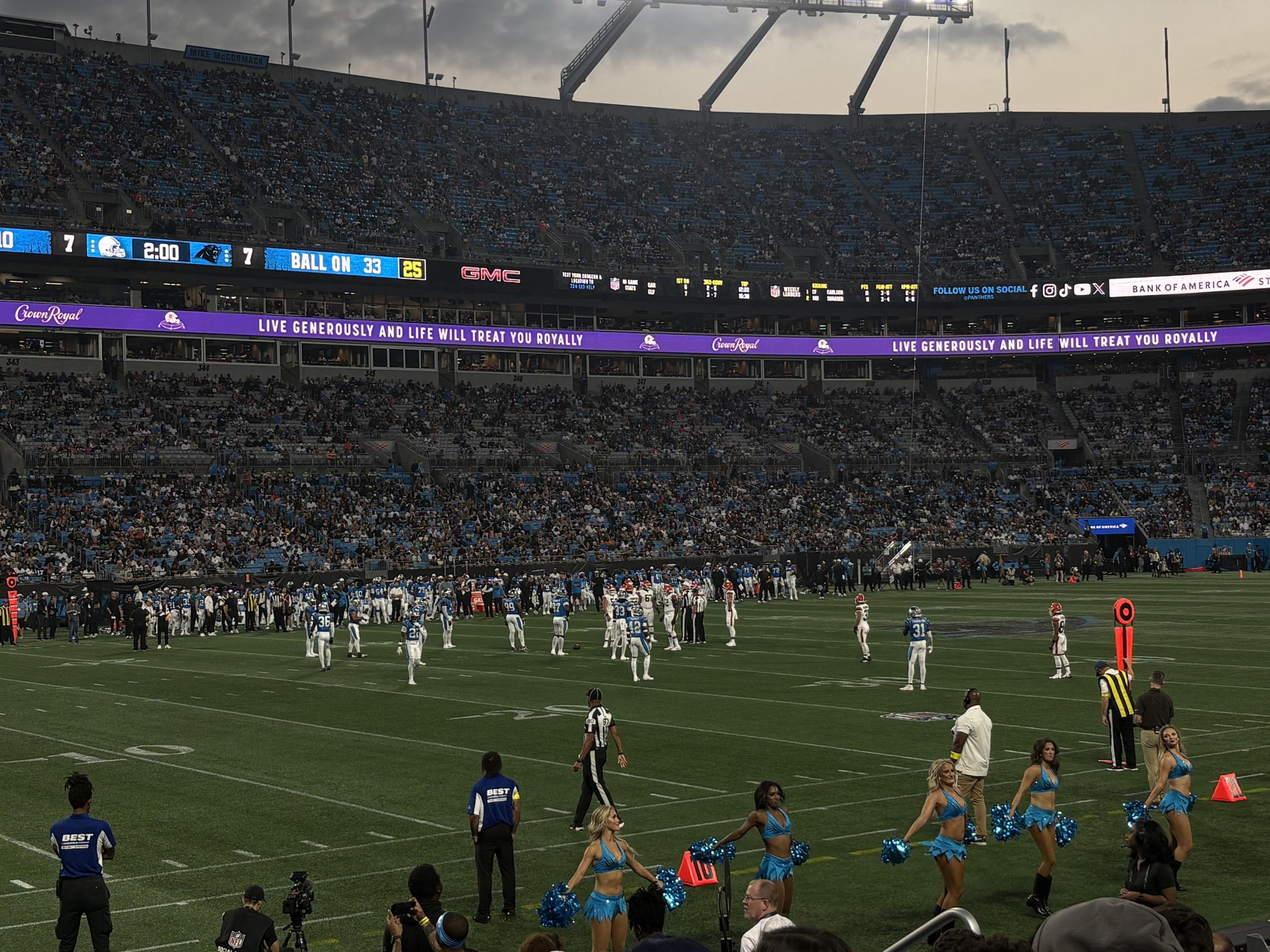 Vue réelle des fans prise de la Section 116 au site Bank of America Stadium par Anonymous User
