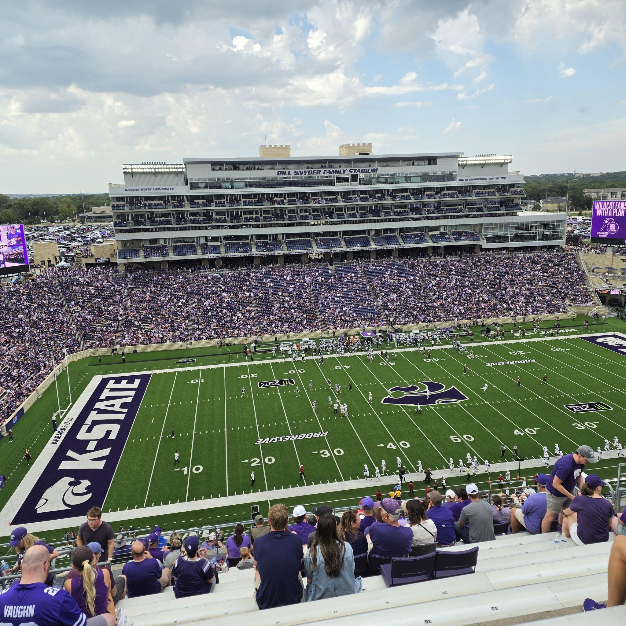 Real Fan View taken from Section 423 at Bill Snyder Family Stadium by Seongmin M