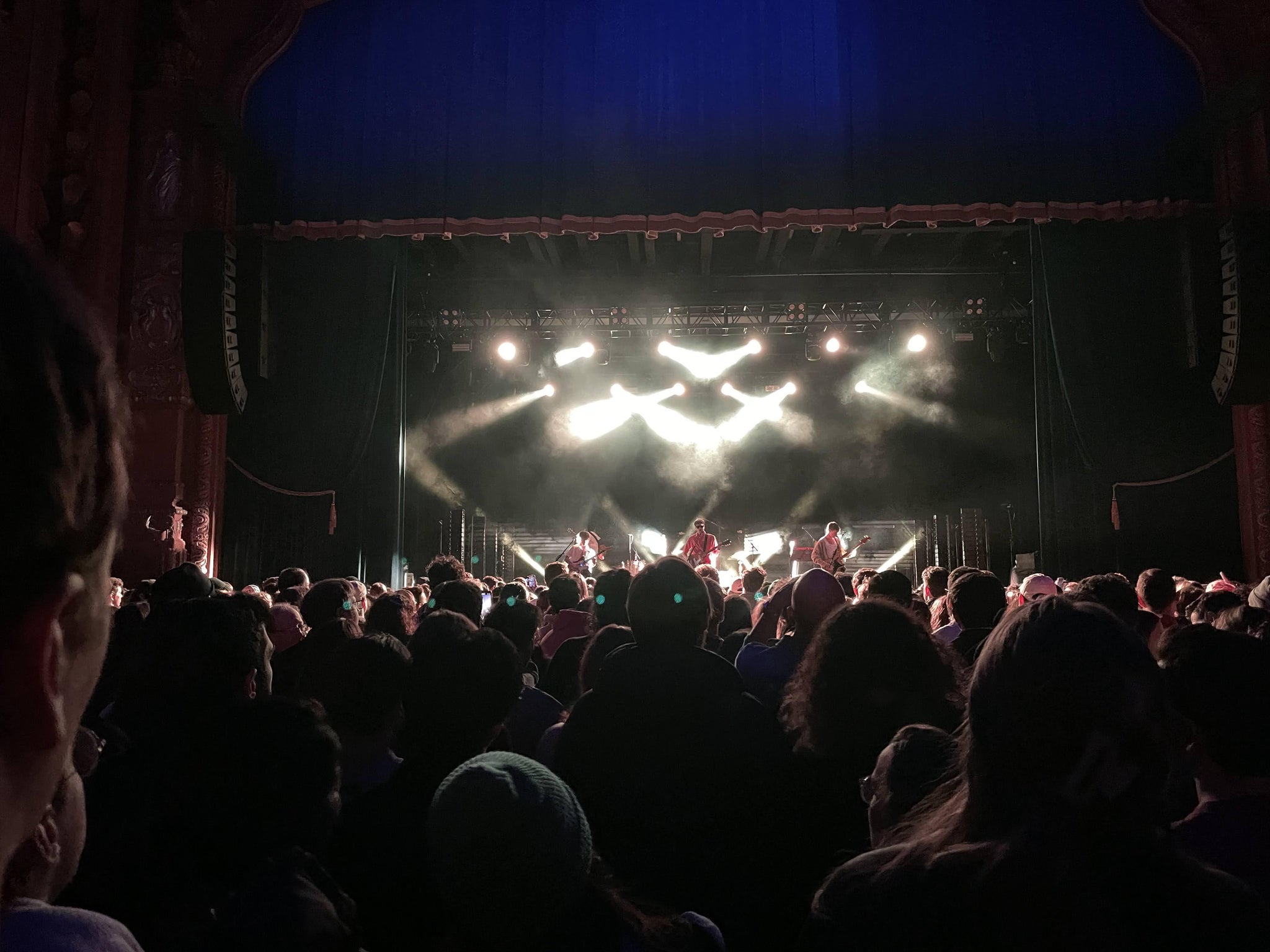 Vue réelle des fans prise de la GA Floor au site Brooklyn Paramount par Nicholas D