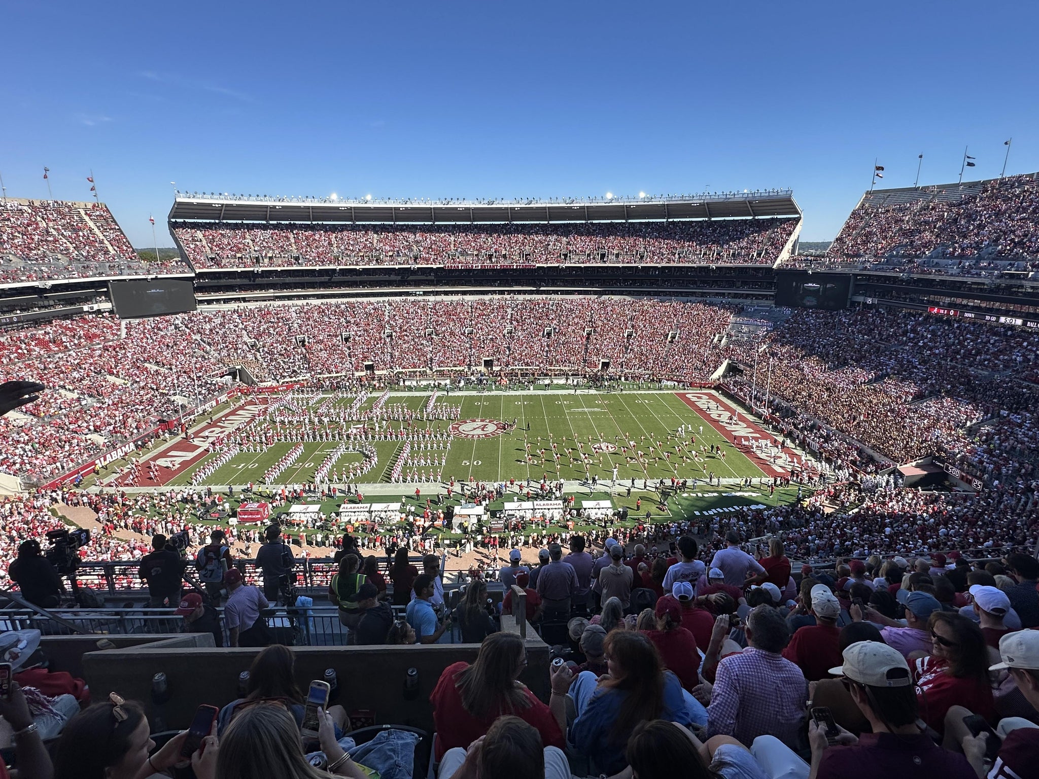 Vue réelle des fans prise de la Section 808 au site Bryant-Denny Stadium par Denise A