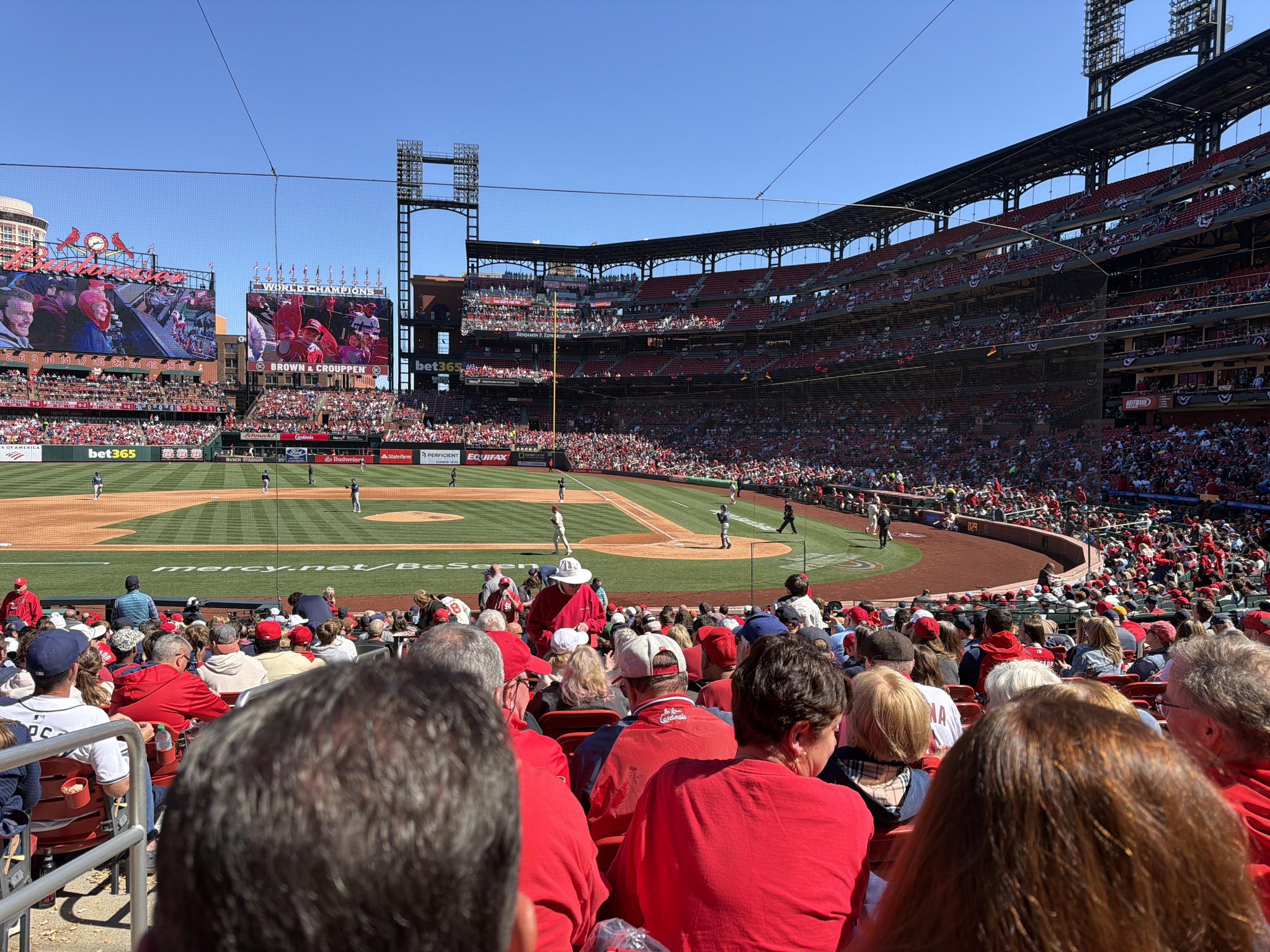 Real Fan View taken from Home Field Box 154 at Busch Stadium by Anonymous User