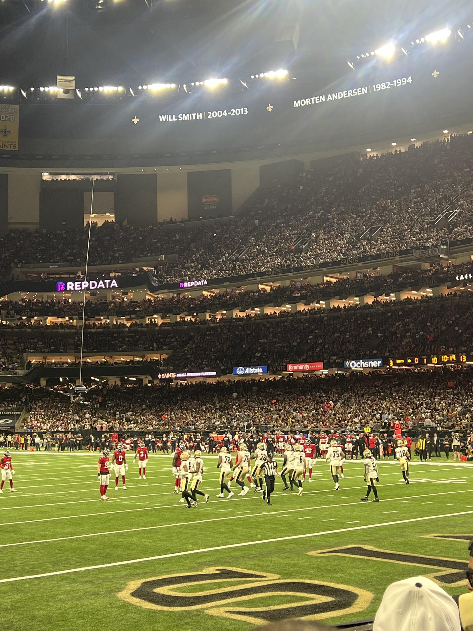 Vue réelle des fans prise de la Section 130 au site Caesars Superdome par Thomas W