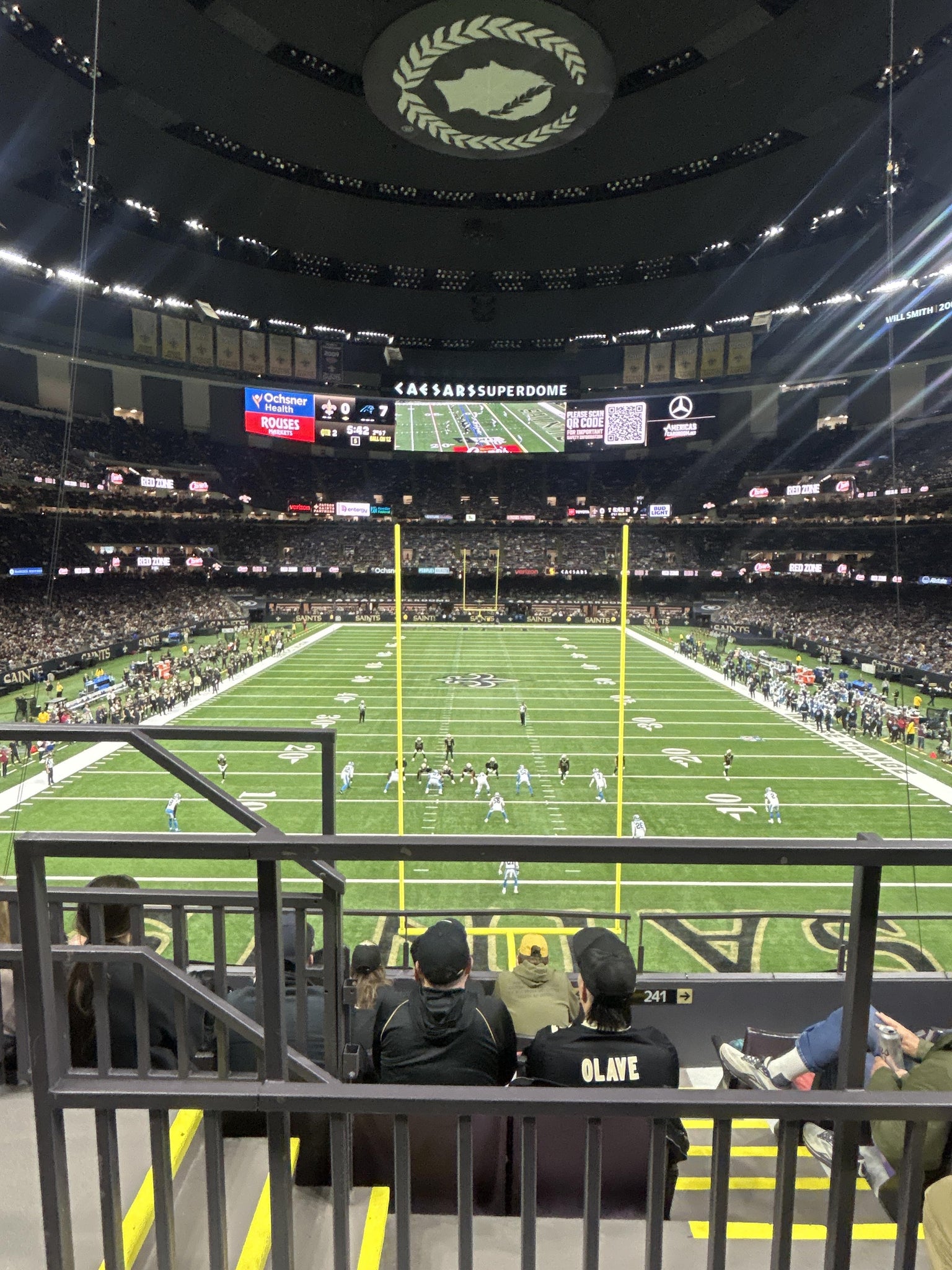 Vue réelle des fans prise de la Section 324 au site Caesars Superdome par Joseph B