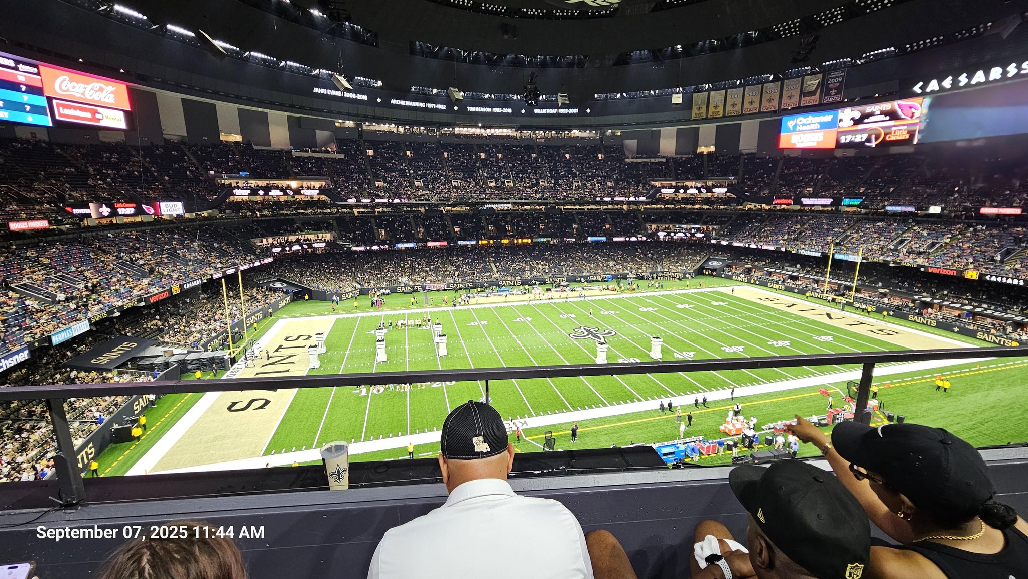 Vue réelle des fans prise de la Section 521 au site Caesars Superdome par Sean L