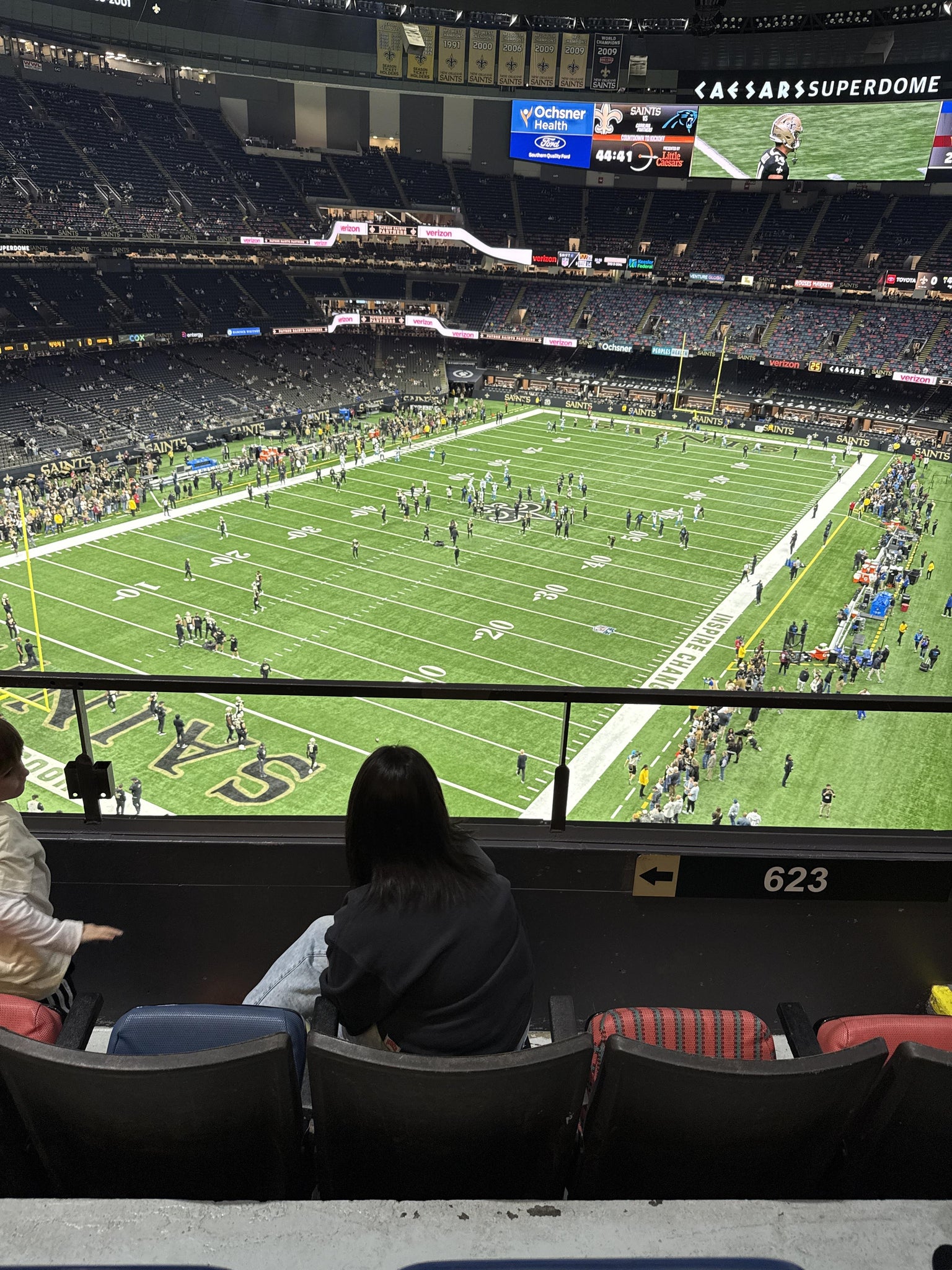 Vue réelle des fans prise de la Section 623 au site Caesars Superdome par Anonymous User