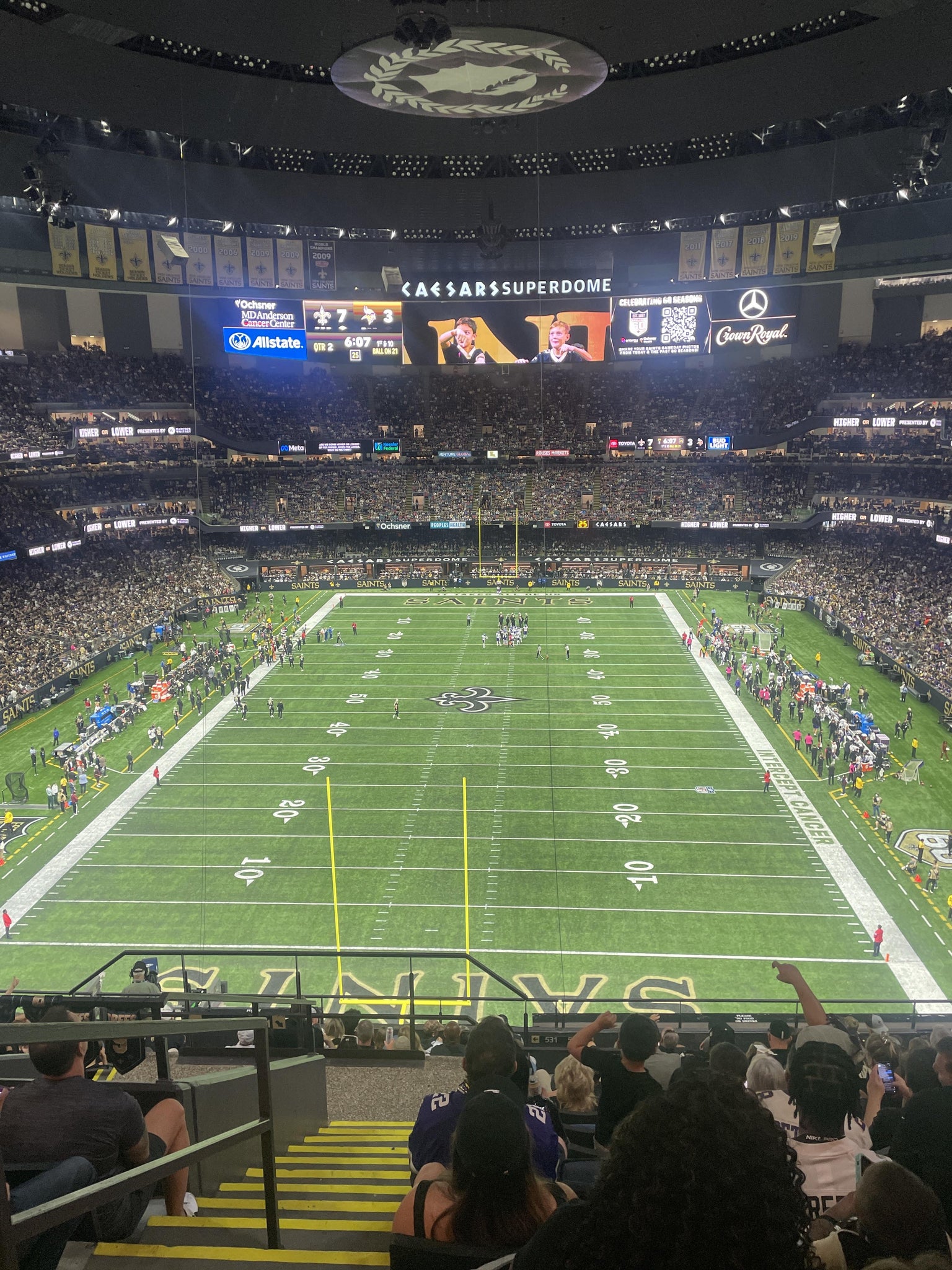Vue réelle des fans prise de la Section 626 au site Caesars Superdome par Jenna N