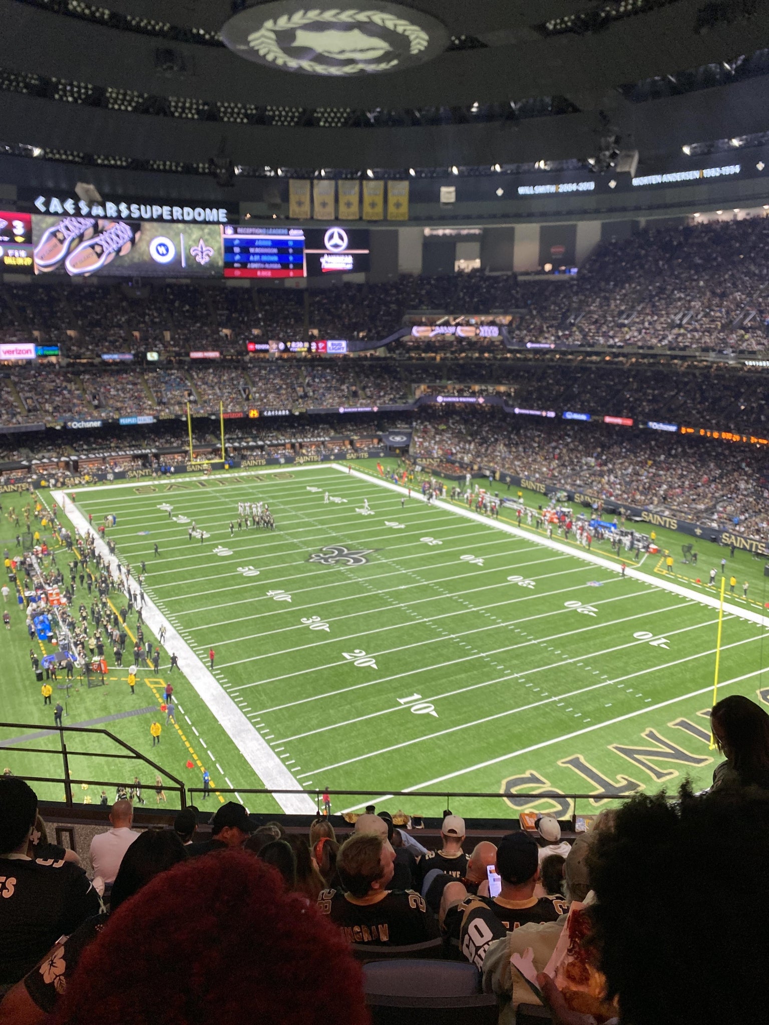 Vue réelle des fans prise de la Section 632 au site Caesars Superdome par Natasha C