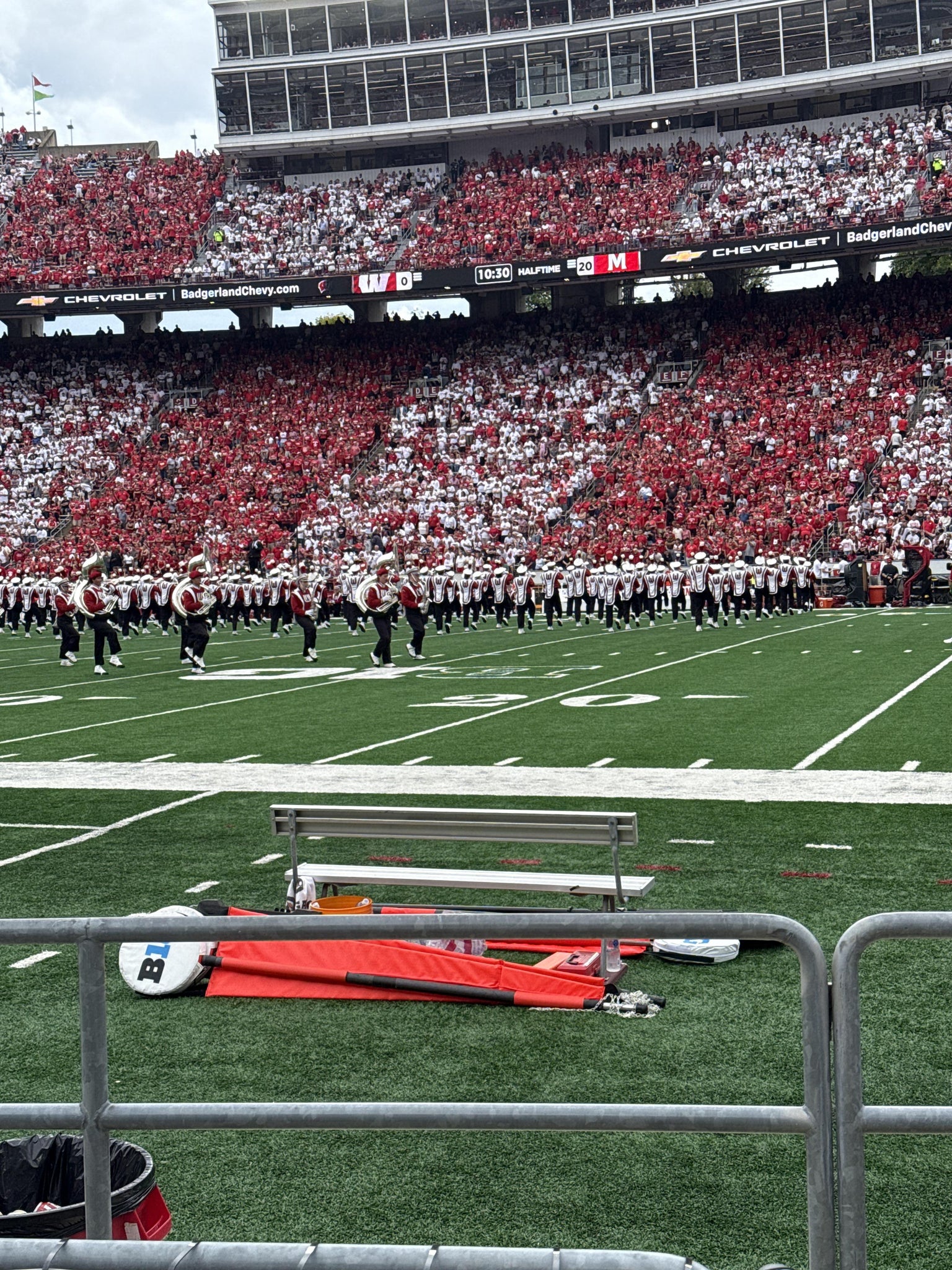 Vue réelle des fans prise de la Section Q au site Camp Randall Stadium par Anonymous User