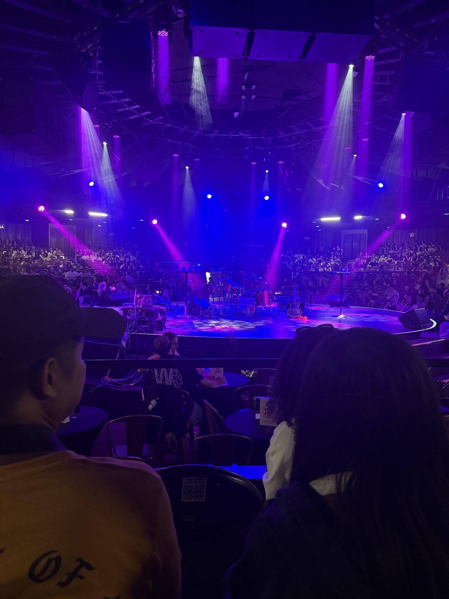 Vue réelle des fans prise de la Section A 1 au site Celebrity Theatre - Phoenix par Shanayah J