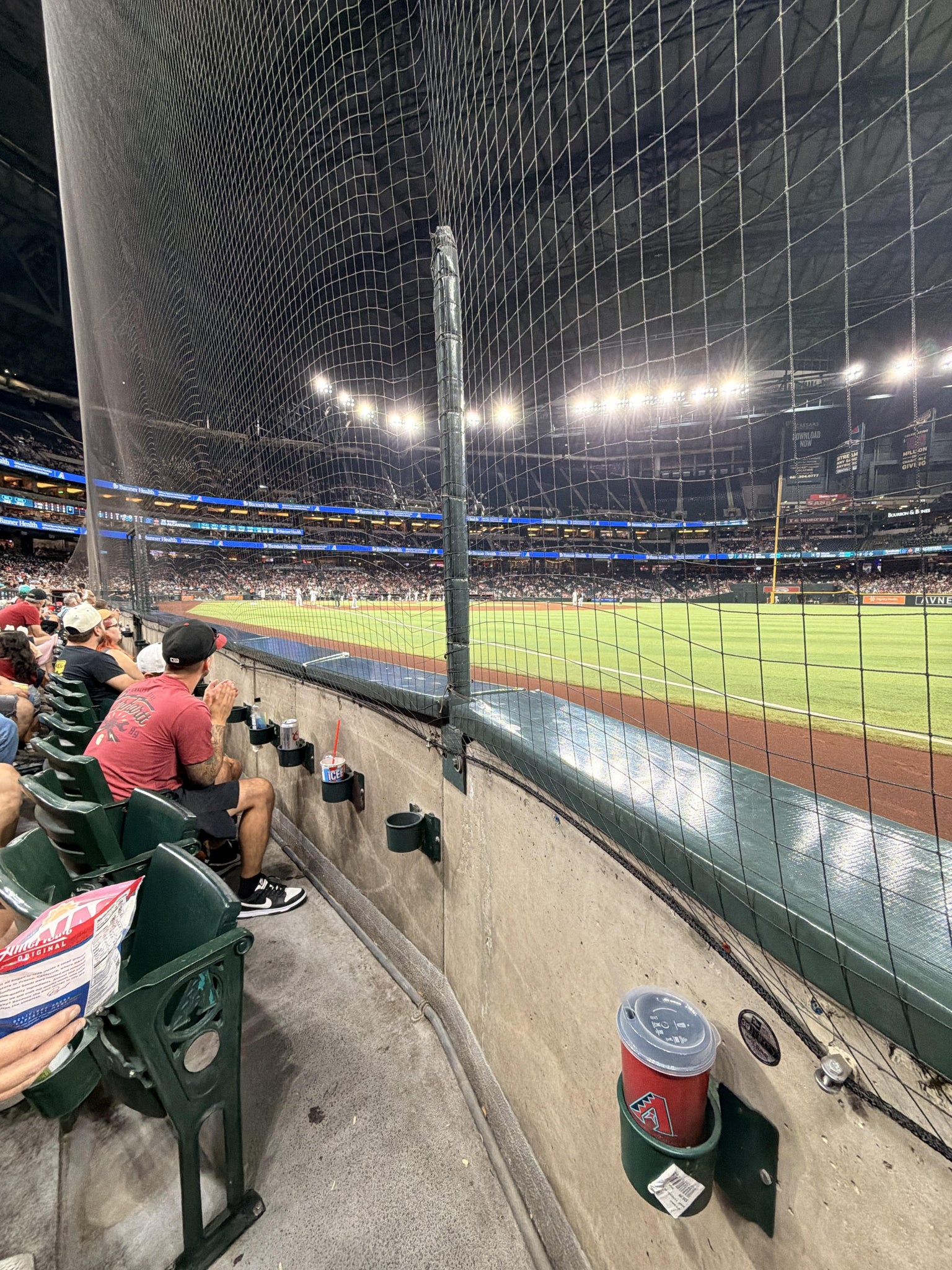 Vue réelle des fans prise de la Section 111 au site Chase Field par Jason Y