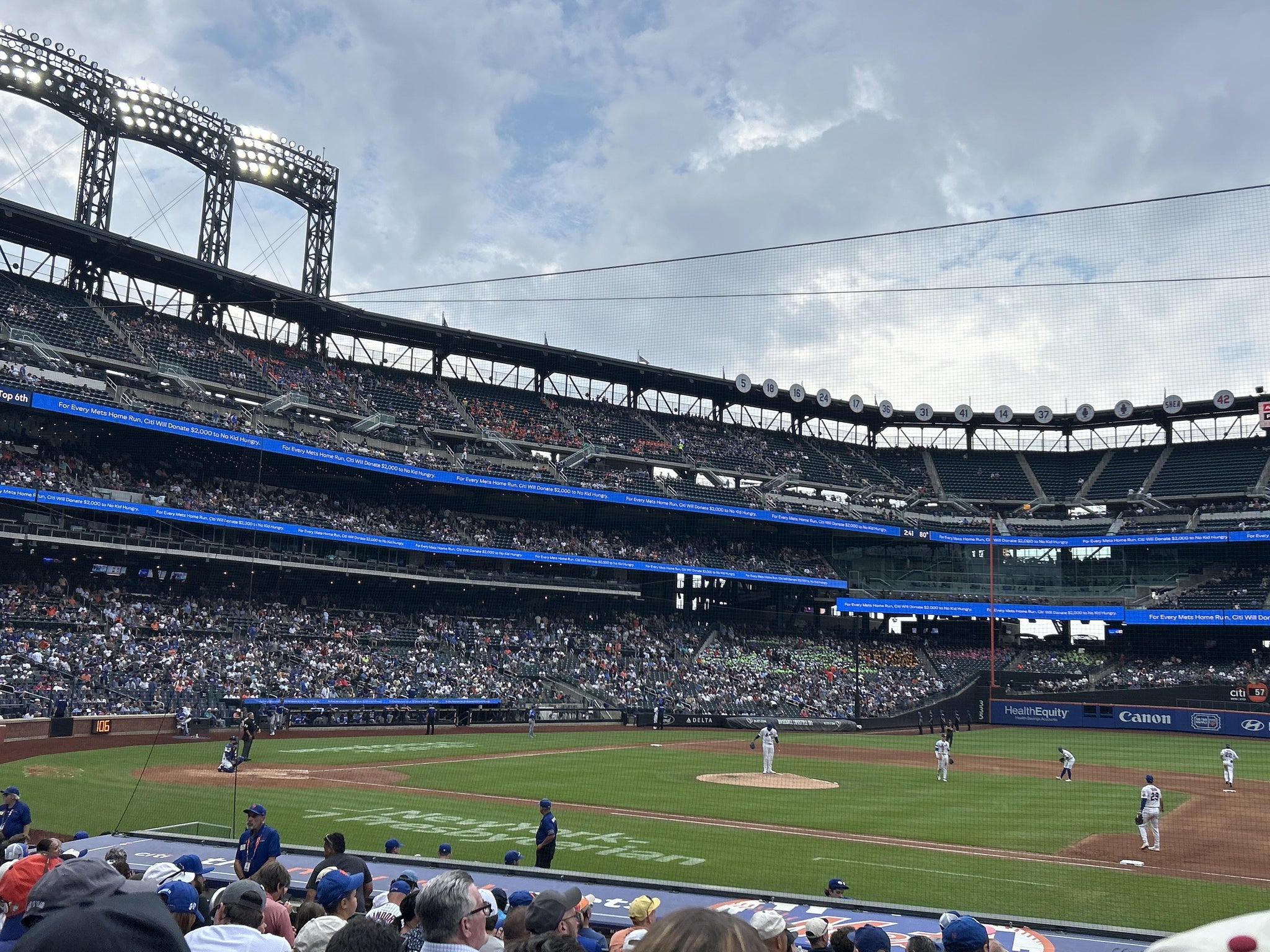 Vue réelle des fans prise de la Section 113 au site Citi Field par Jeffrey B