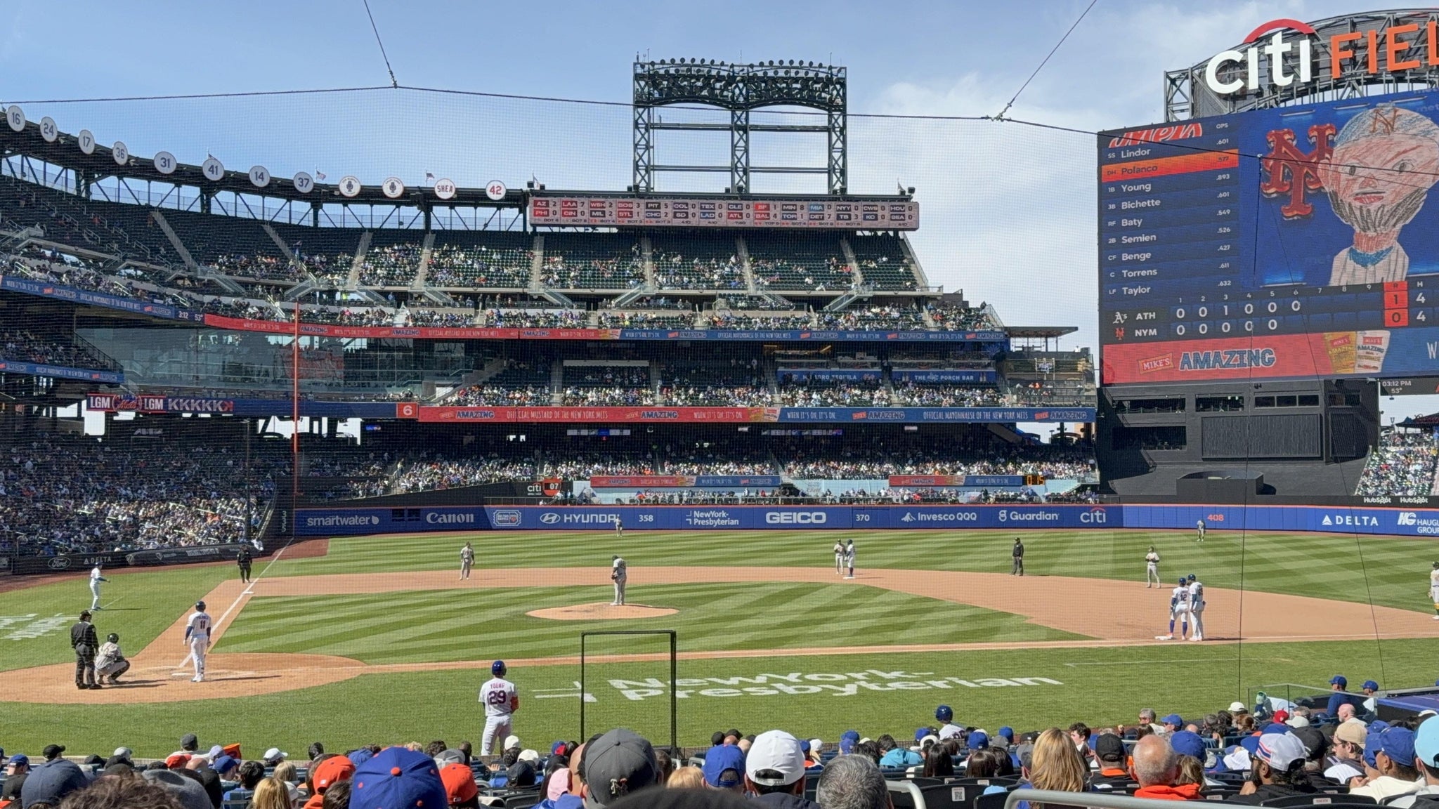 Vue réelle des fans prise de la Section 12 au site Citi Field par Emily W