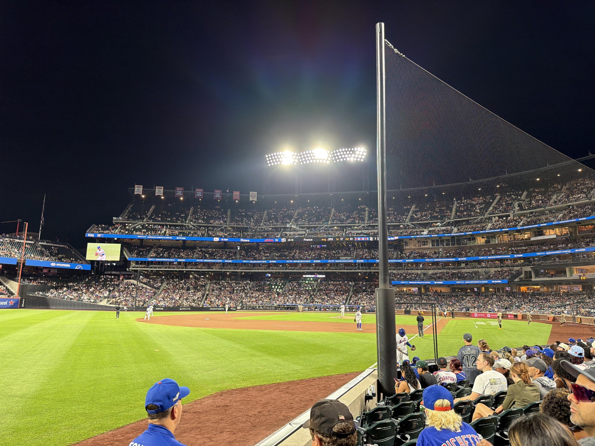Vue réelle des fans prise de la Section 128 au site Citi Field par Isaiah G
