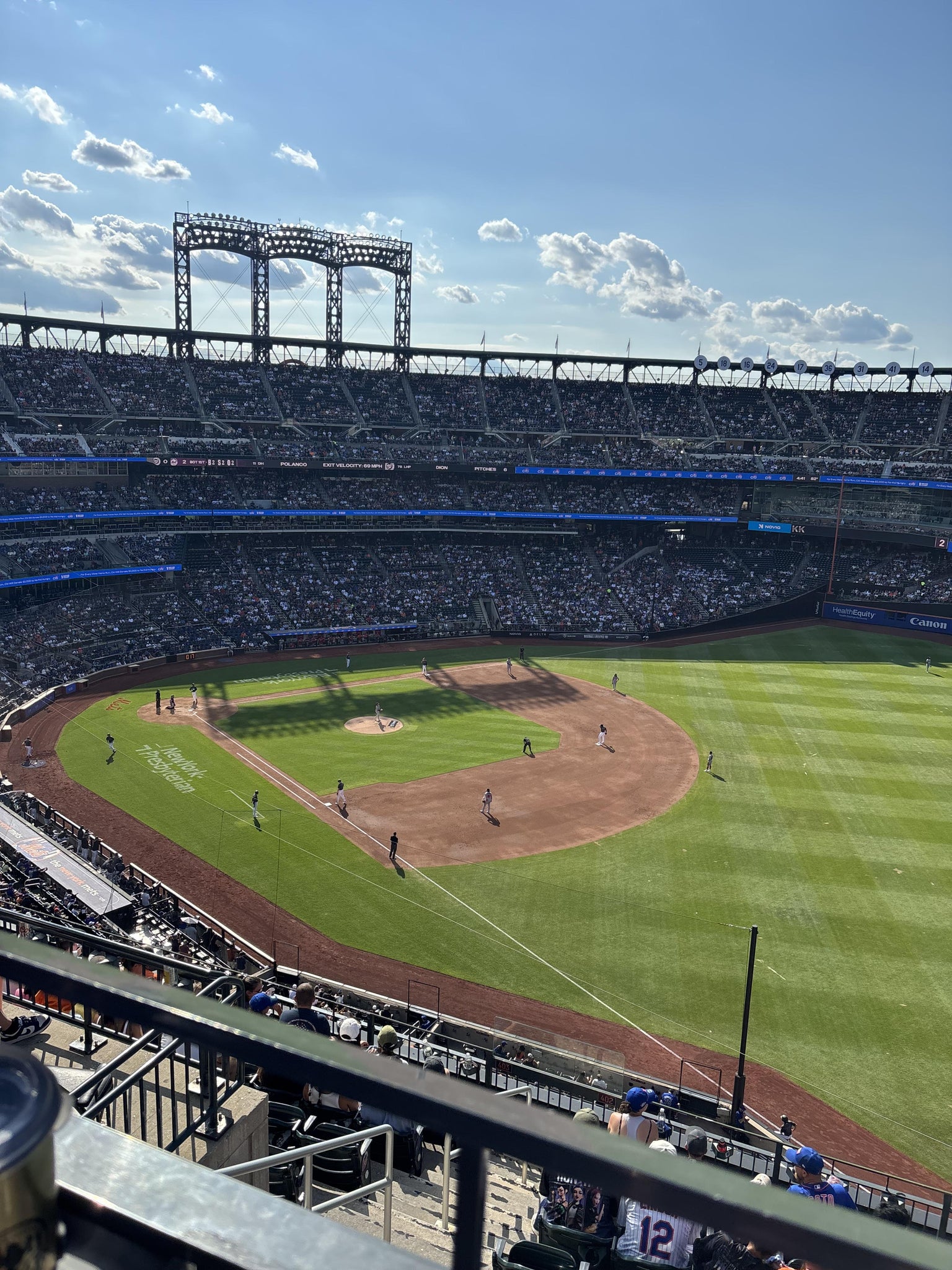 Vue réelle des fans prise de la Section 502 au site Citi Field par Glenda M