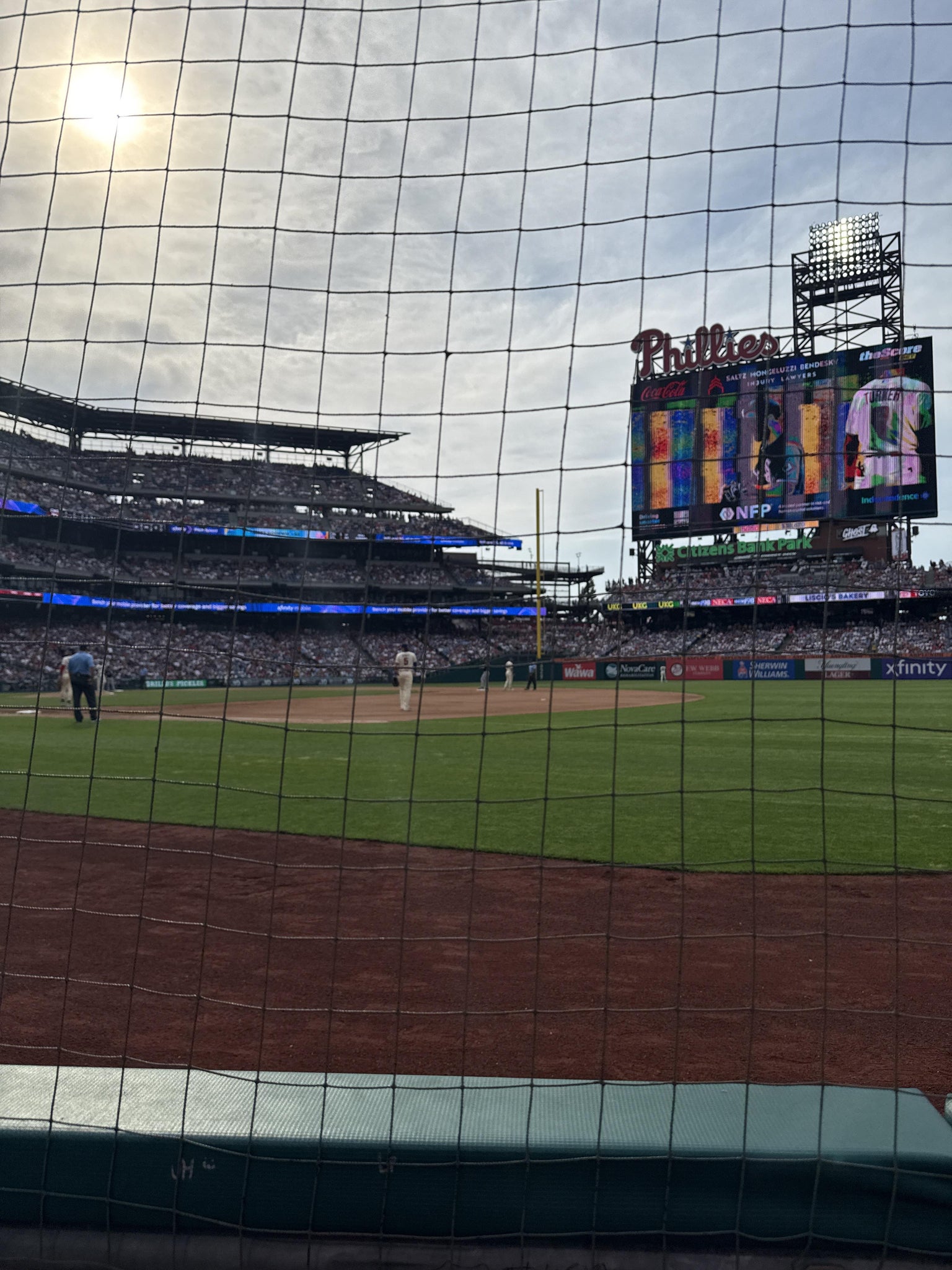 Vue réelle des fans prise de la Section 113 au site Citizens Bank Park par Anonymous User