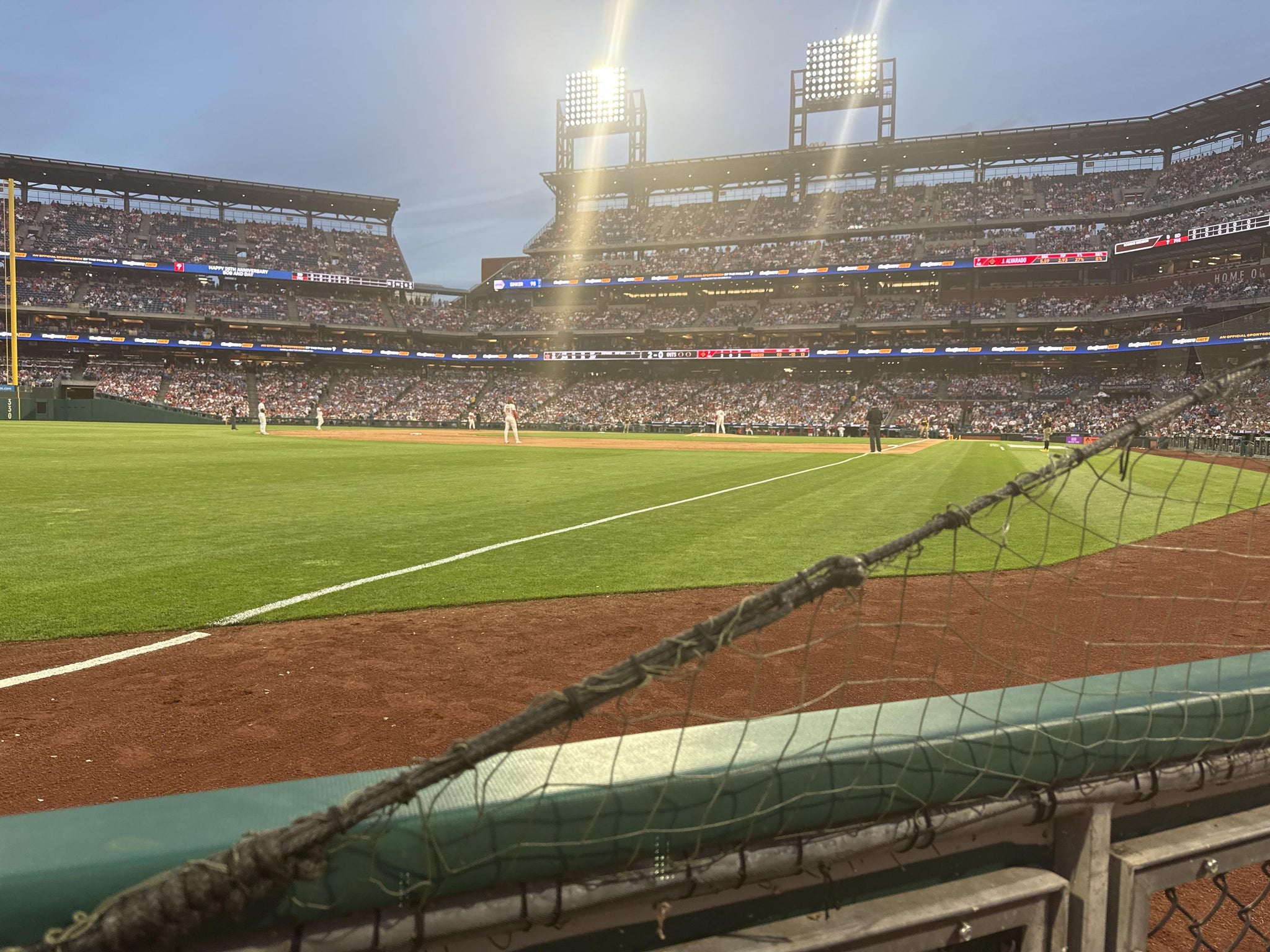 Vue réelle des fans prise de la Section 138 au site Citizens Bank Park par David S