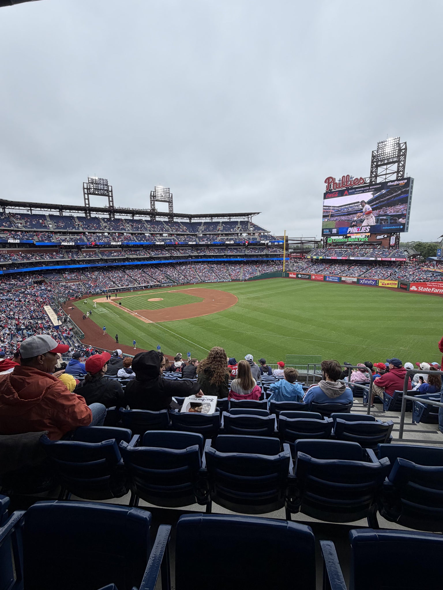 Real Fan View taken from Section 208 at Citizens Bank Park by Greg N