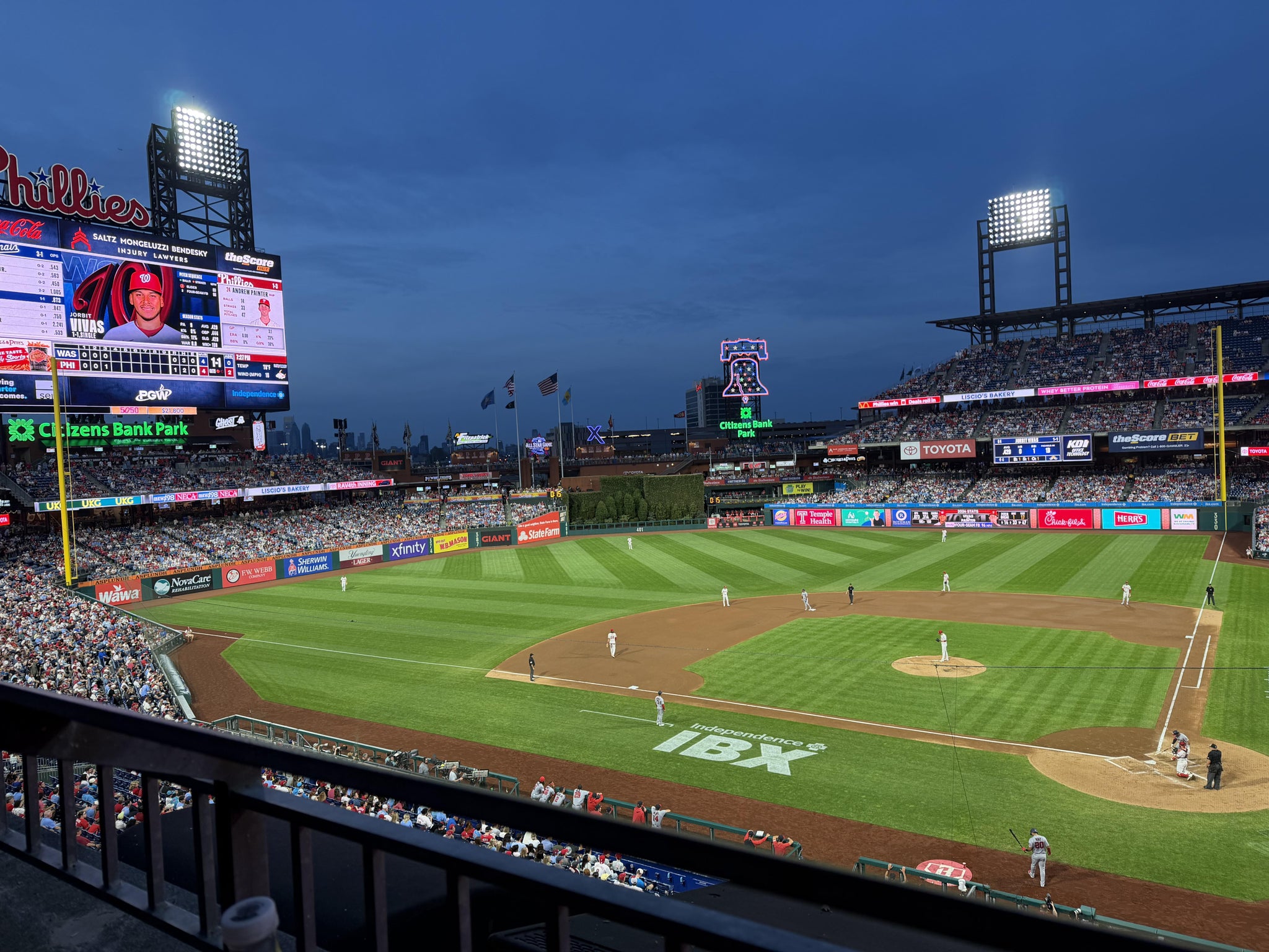 Vue réelle des fans prise de la Section 226 au site Citizens Bank Park par Anonymous User